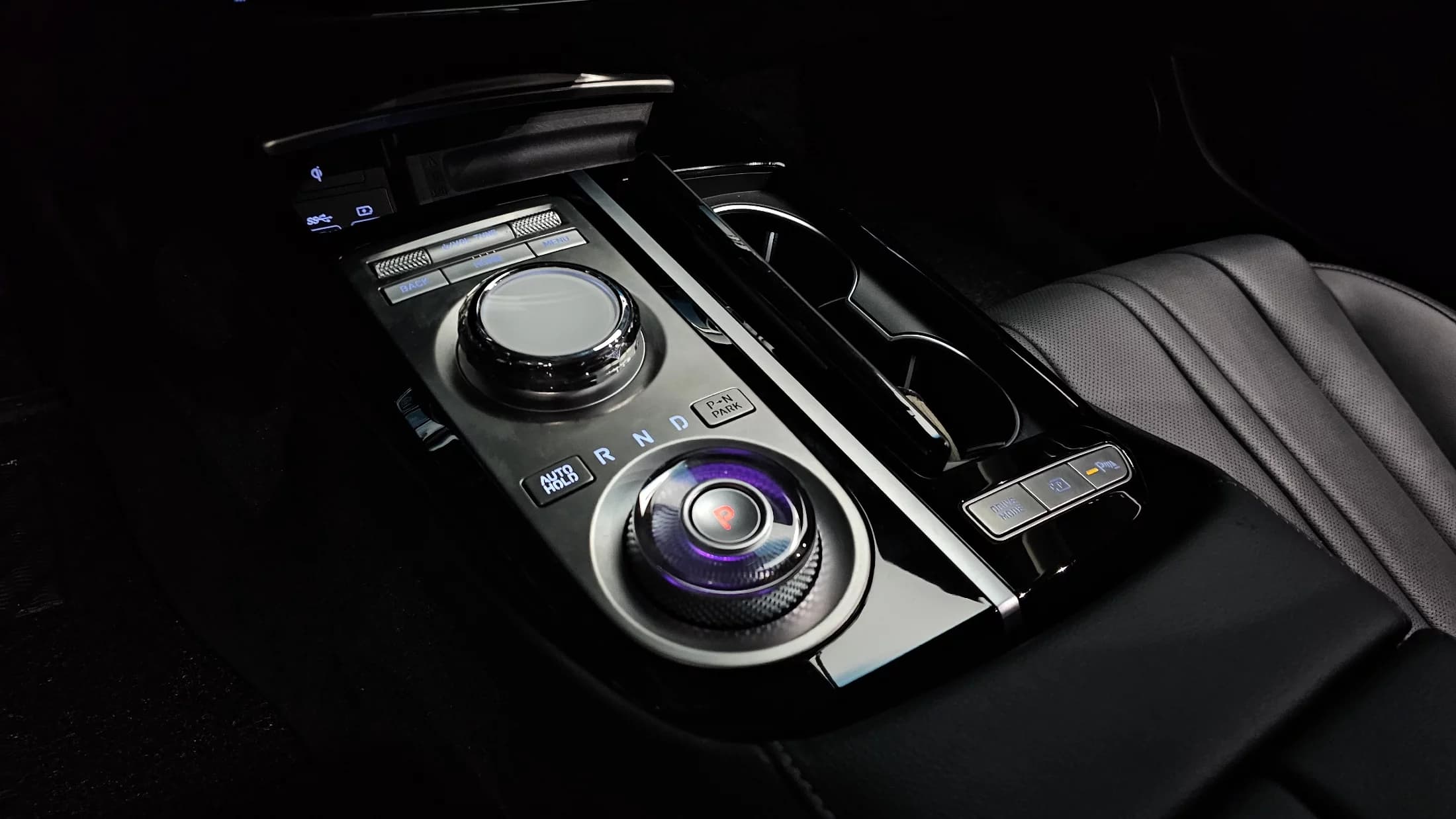 Genesis G80 Gasoline 2.5 Turbo AWD, 2023 г. 18478 км. — фото 9