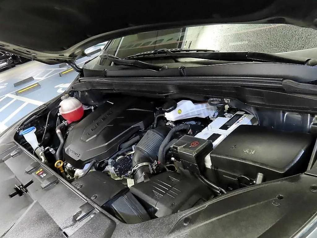 Kia Carnival 9-Seater Signature, 2021 г. 96565 км. — фото 19