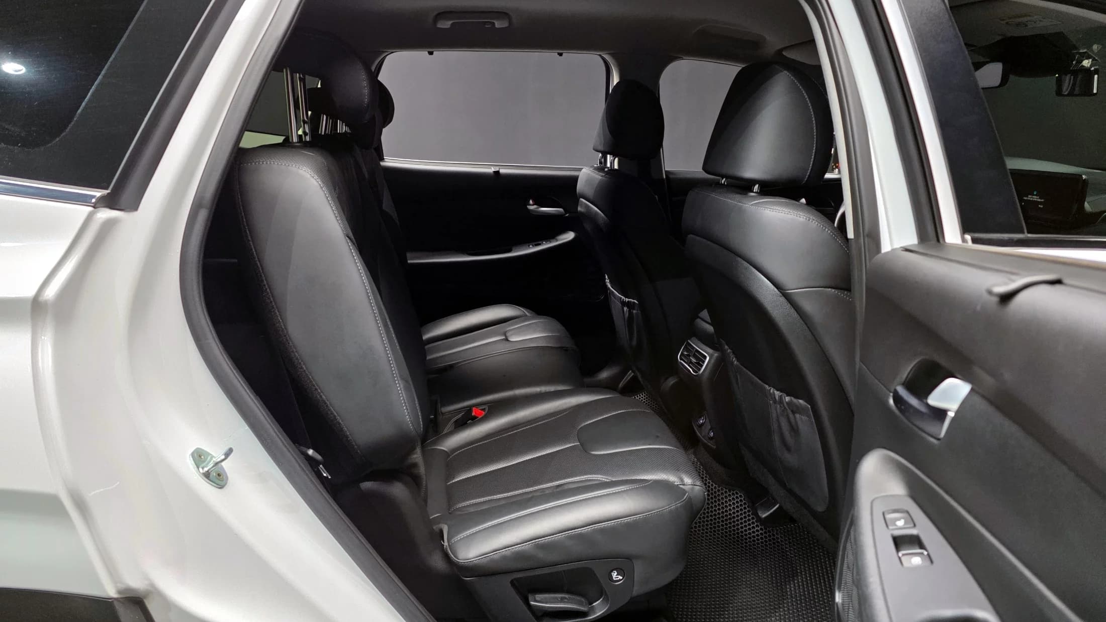 Hyundai Santa Fe Gasoline 2.5T 2WD Prestige, 2021 г. 38495 км. — фото 12