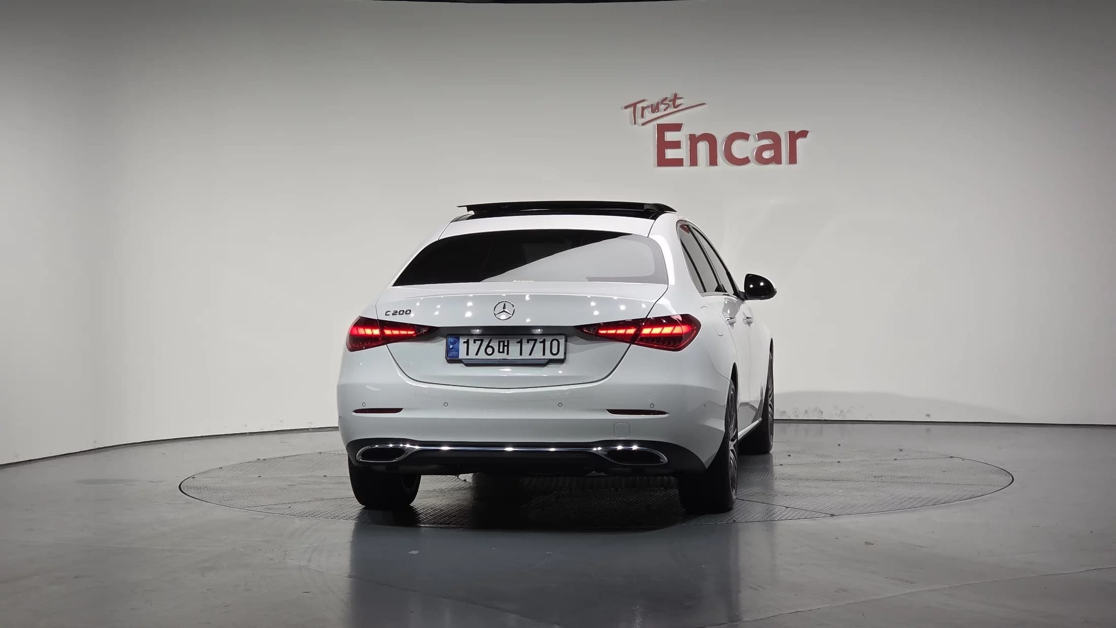 Mercedes-Benz C-Class C200 Avantgarde, 2024 г. 15228 км. — фото 4