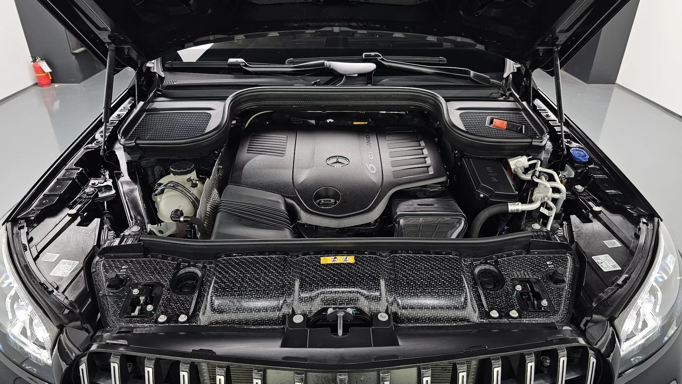 Mercedes-Benz GLS-Class GLS450 4MATIC, 2025 г. 17876 км. — фото 6
