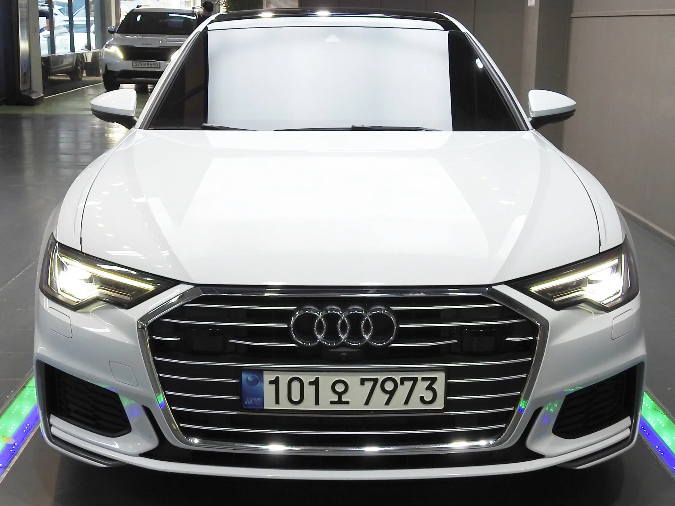 Audi A6 40 TDI Premium, 2021 г. 88114 км. — фото 3