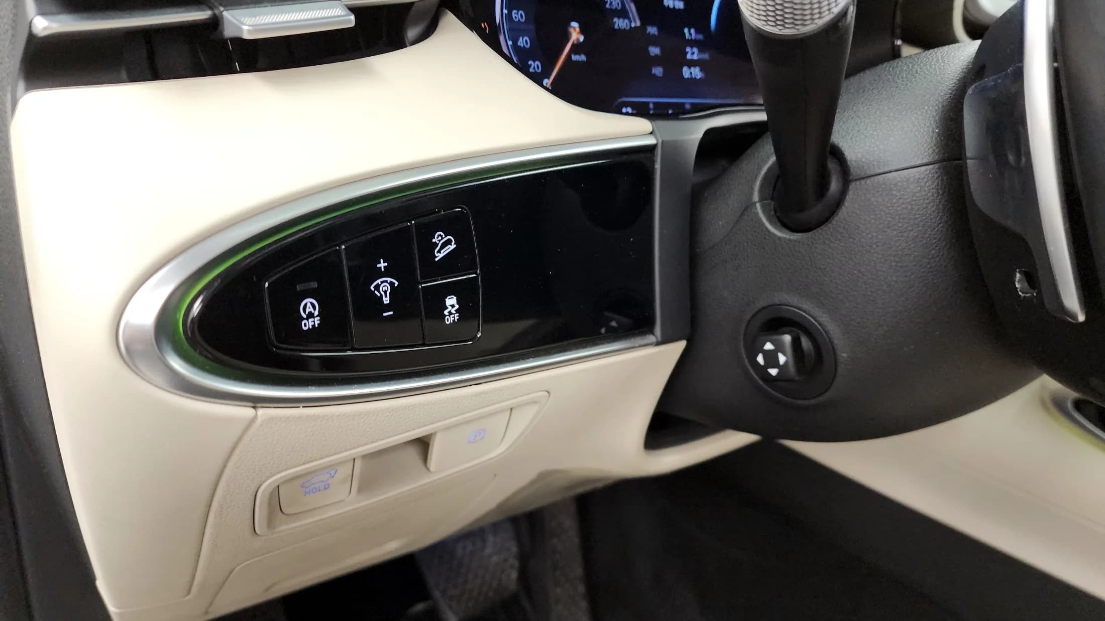 Genesis GV70 2.5T Gasoline AWD, 2021 г. 99823 км. — фото 16