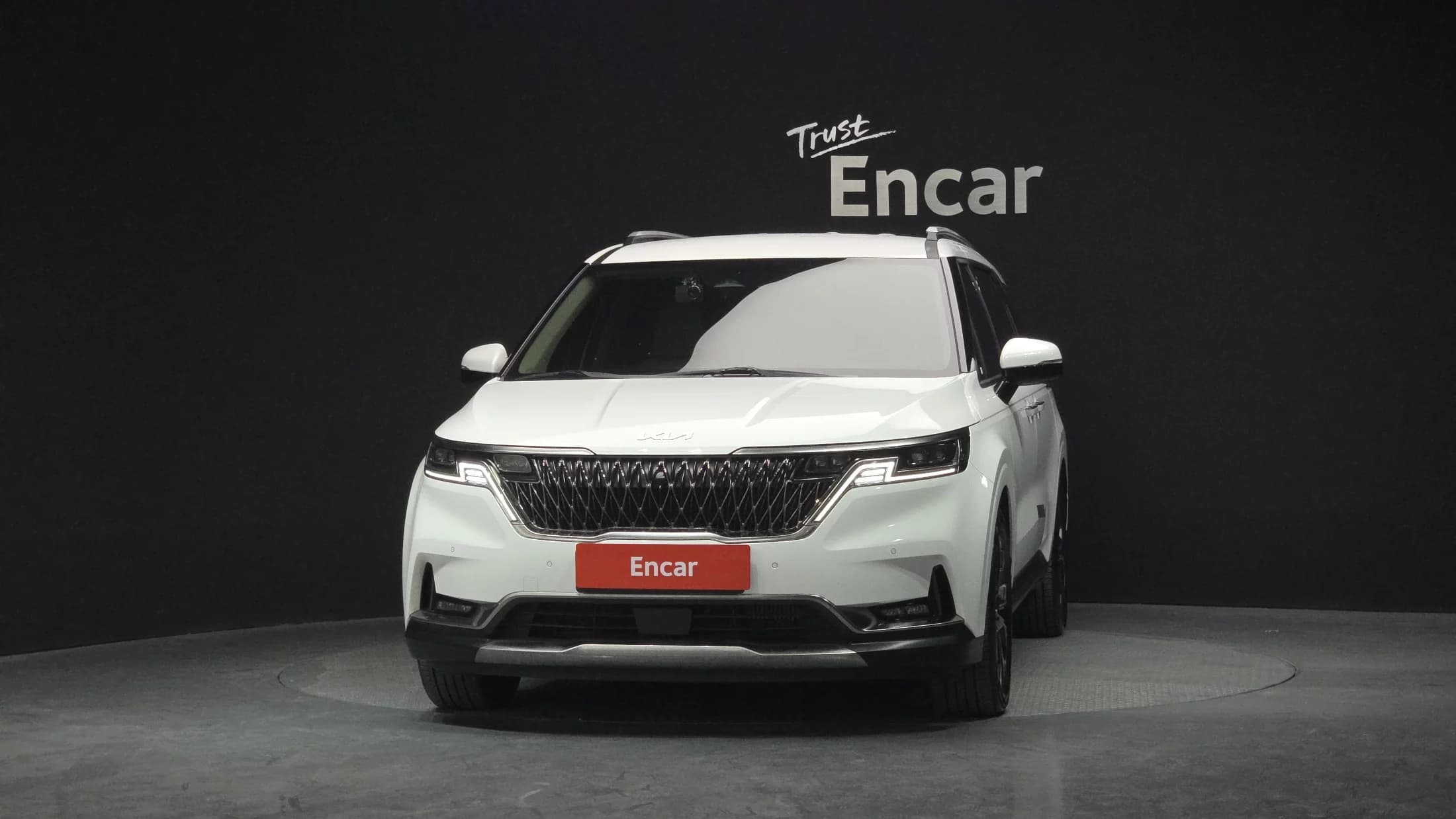 Kia Carnival 7-Seater Signature, 2022 г. 118317 км. — фото 3