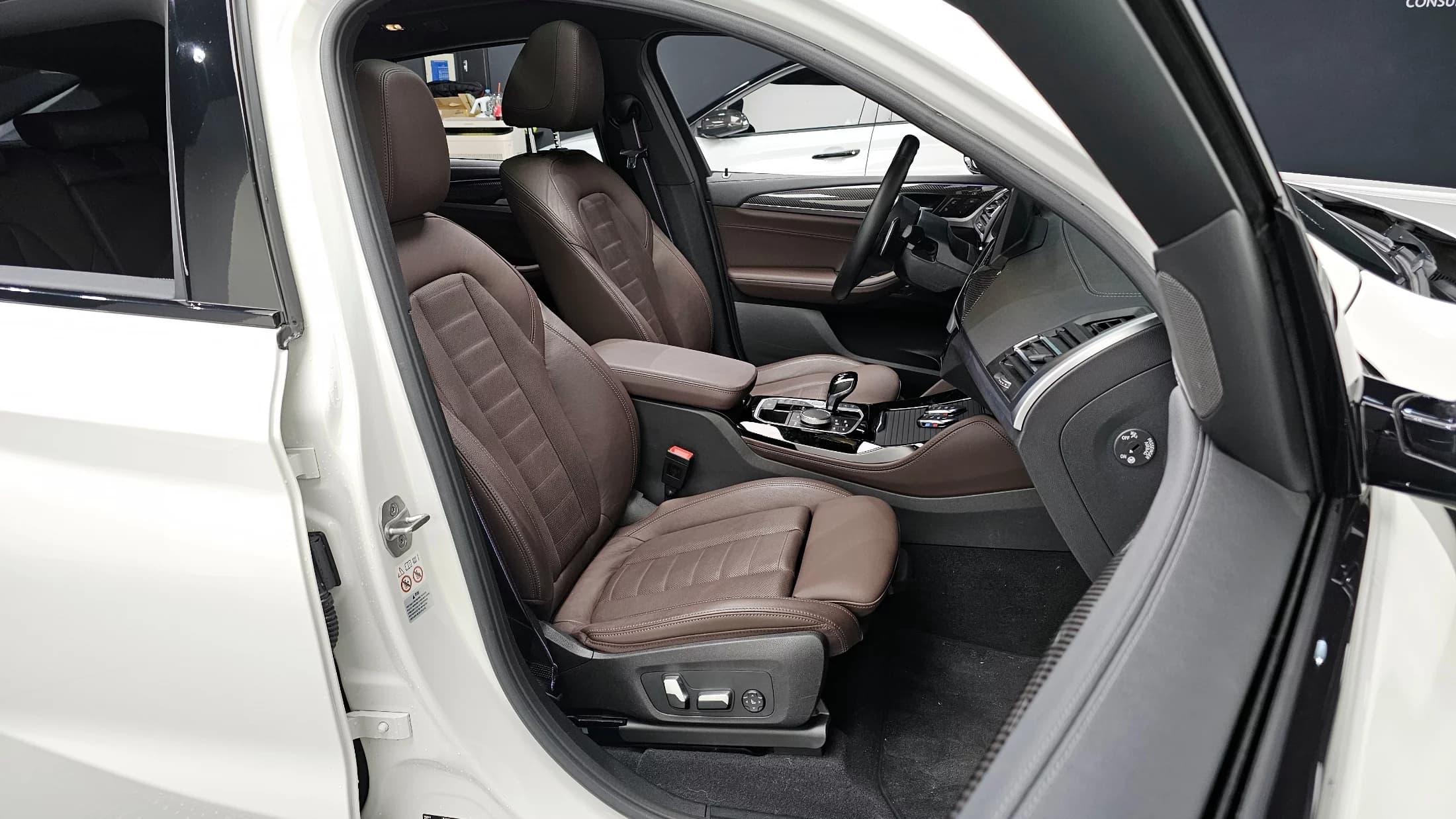 BMW X4 xDrive20i M Sports Pro, 2023 г. 26869 км. — фото 10
