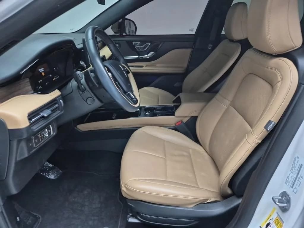 Lincoln Corsair 2.0 Reserve AWD, 2022 г. 81766 км. — фото 12