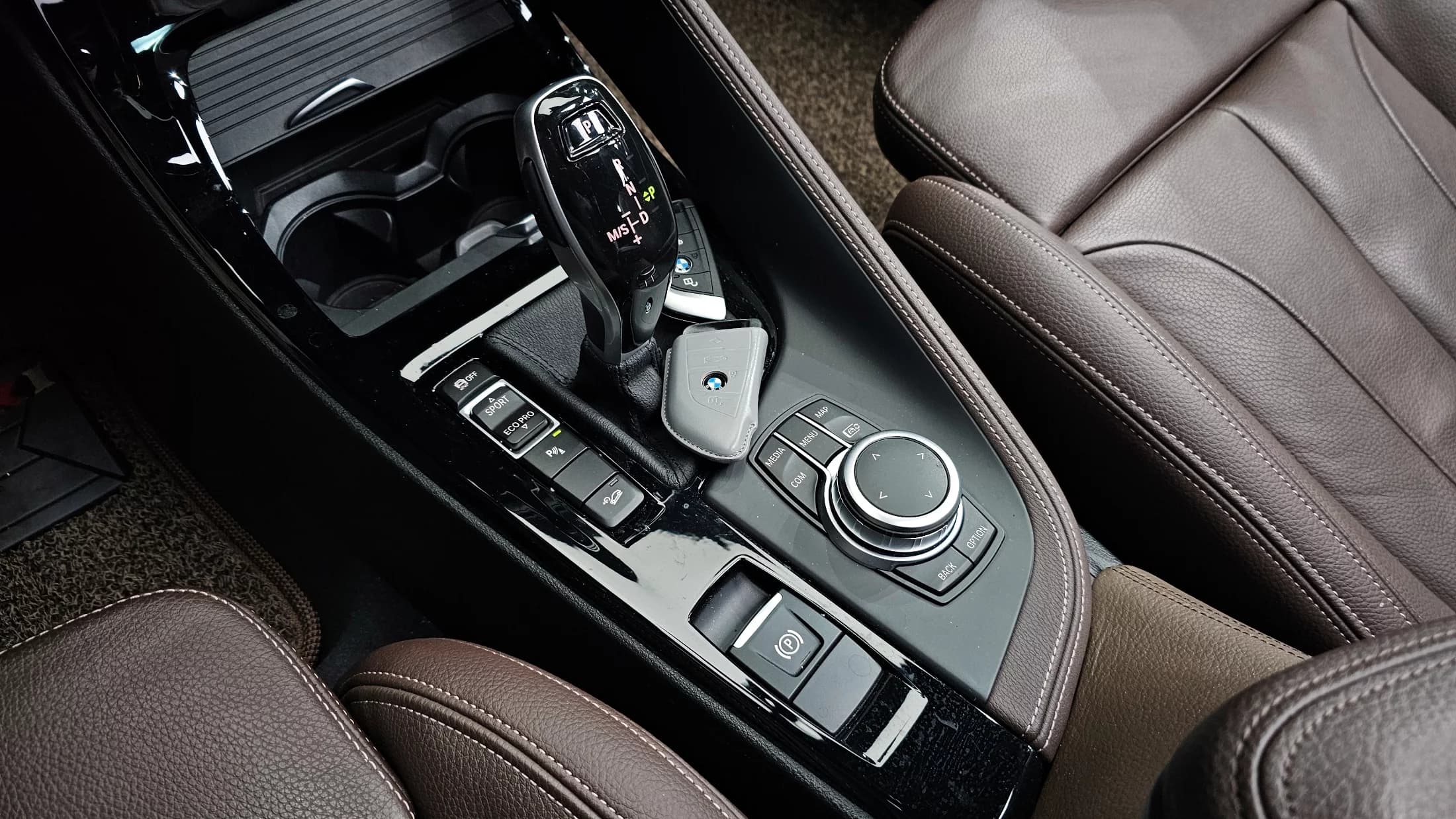 BMW X1 xDrive 20i M Sport, 2022 г. 32504 км. — фото 9