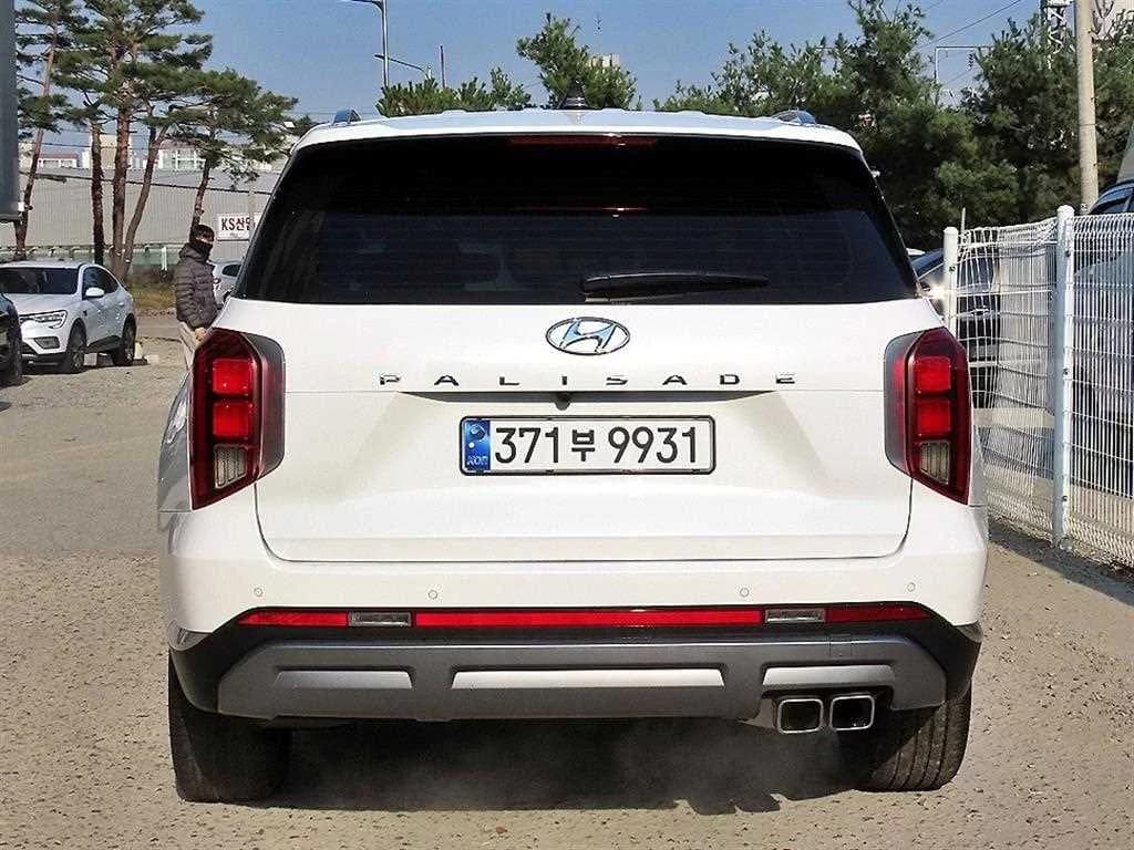 Hyundai Palisade Diesel 2.2 2WD Le Blanc, 2023 г. 27887 км. — фото 4