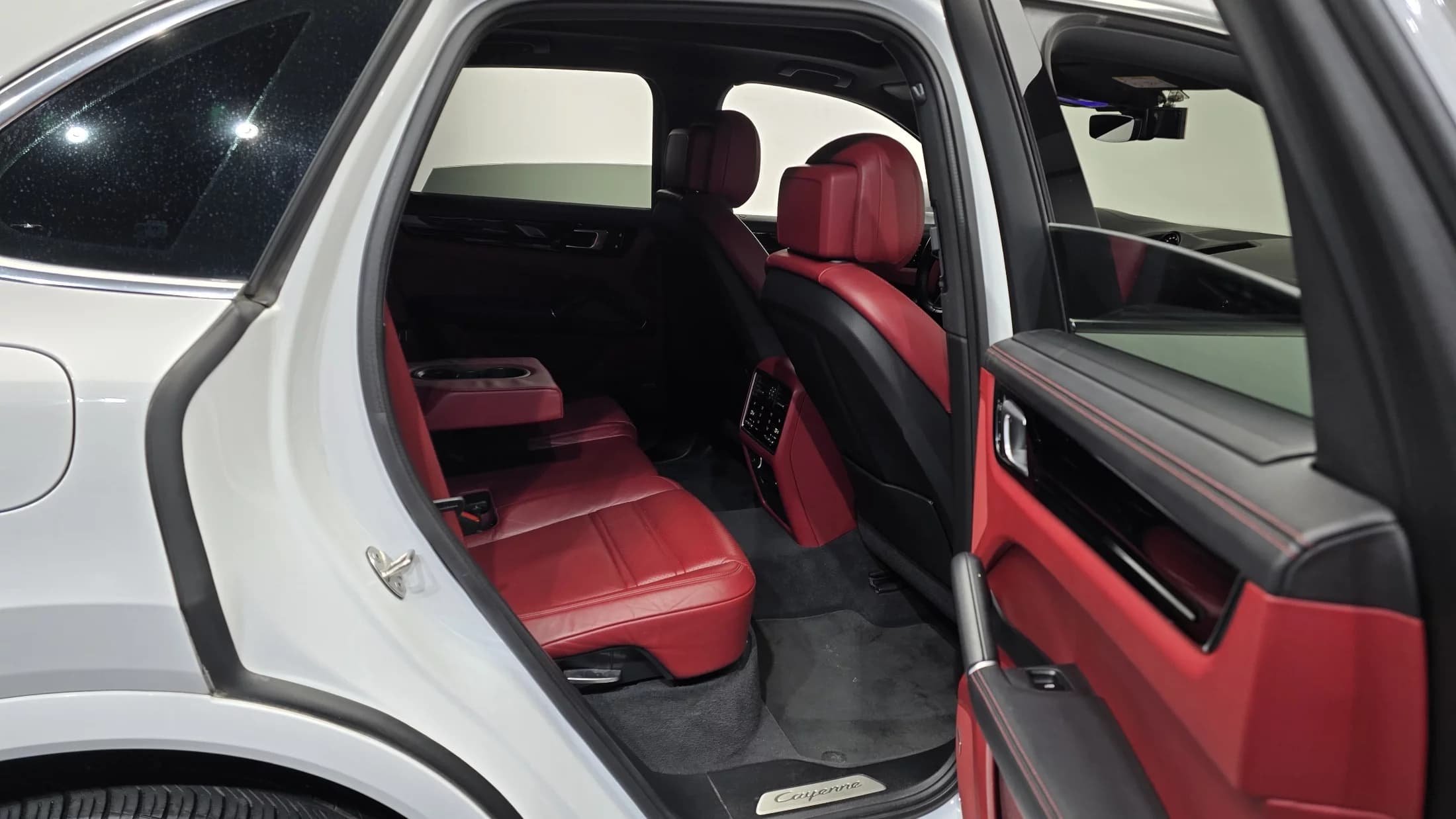 Porsche CAYENNE 3.0, 2021 г. 72318 км. — фото 12