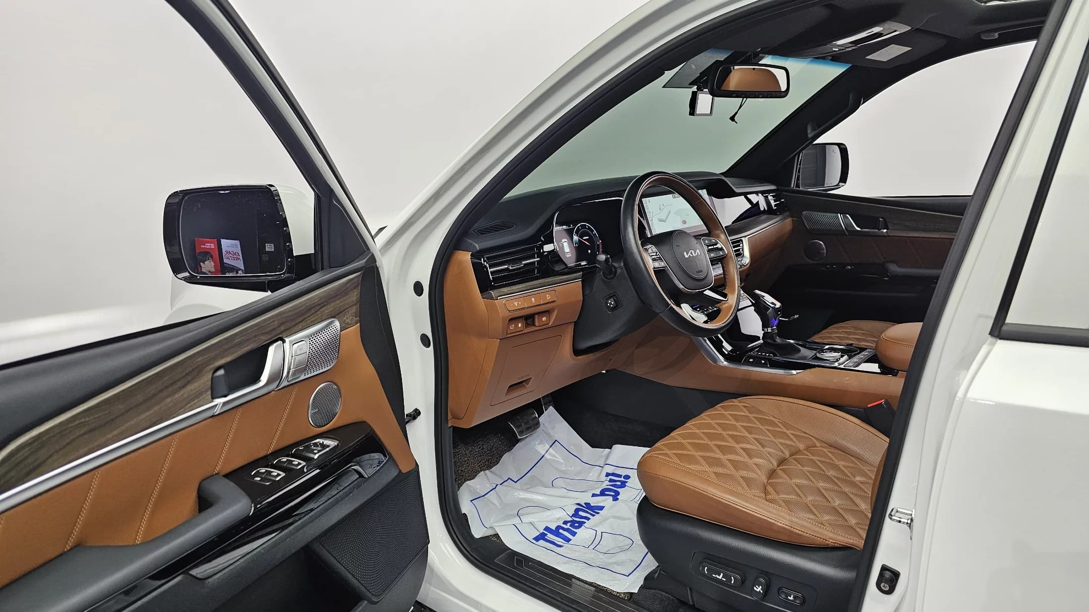 Kia Mohave Diesel 3.0 4WD 6-Seater Masters, 2022 г. 49350 км. — фото 10
