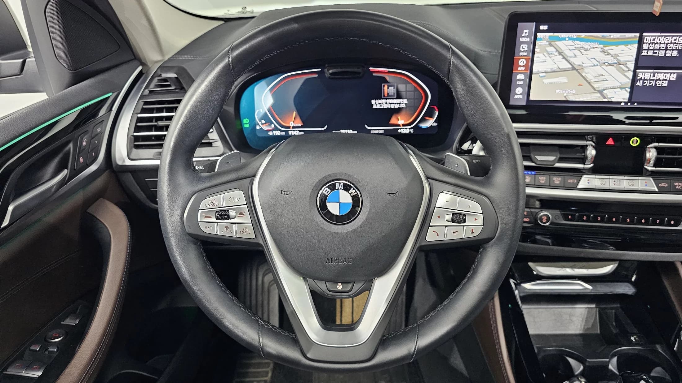 BMW X4 xDrive20i xLine, 2022 г. 36202 км. — фото 13
