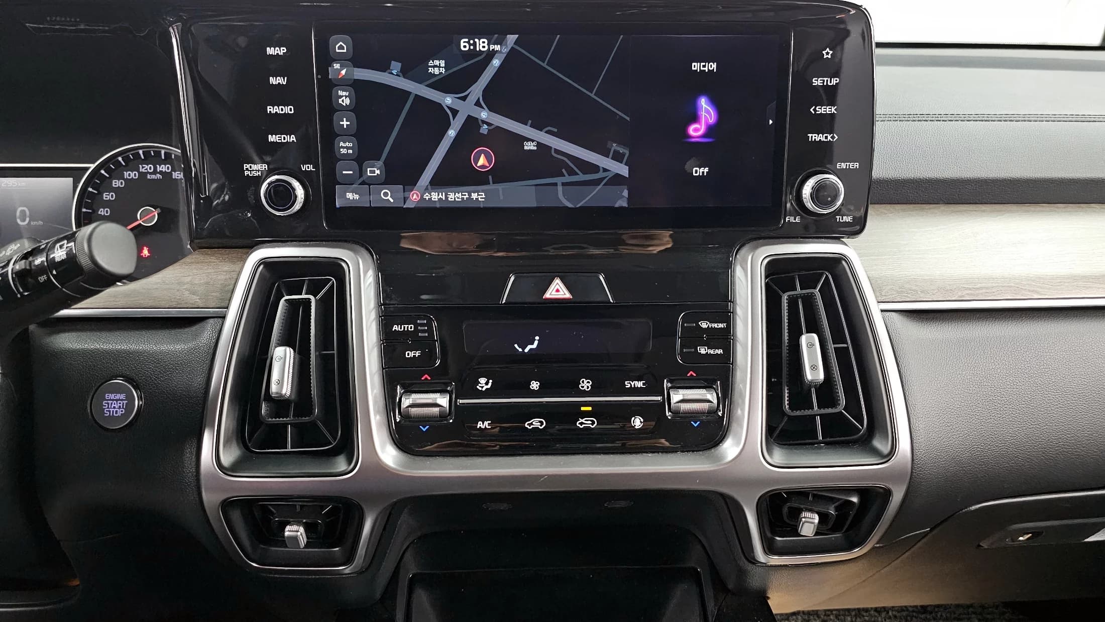Kia Sorento Diesel 2.2 2WD Trendy, 2021 г. 85029 км. — фото 14
