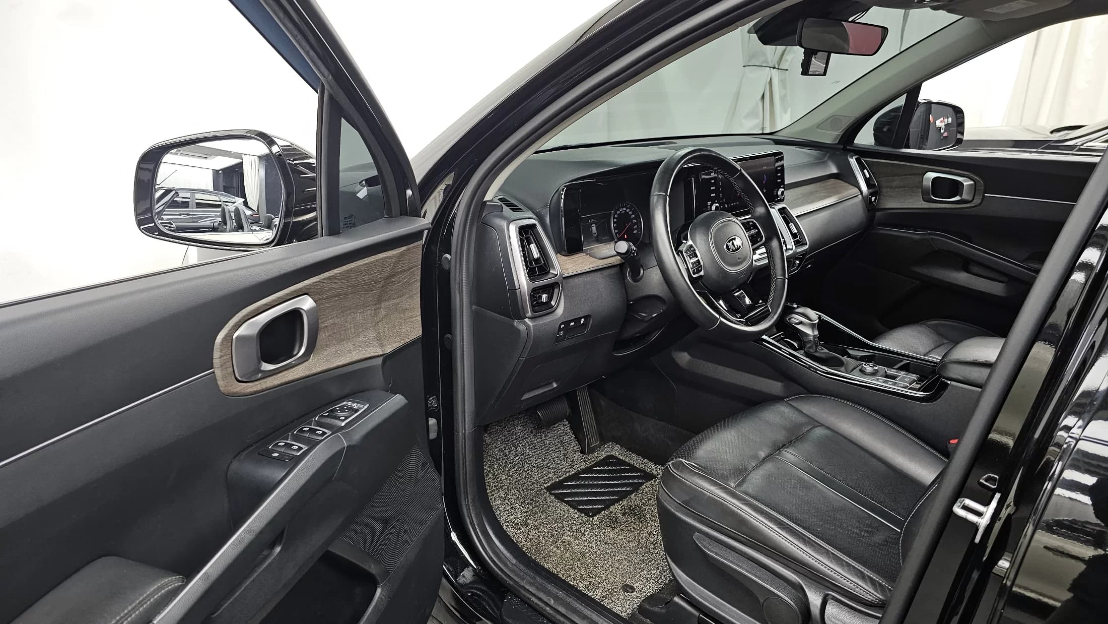 Kia Sorento Diesel 2.2 2WD Trendy, 2021 г. 85029 км. — фото 10