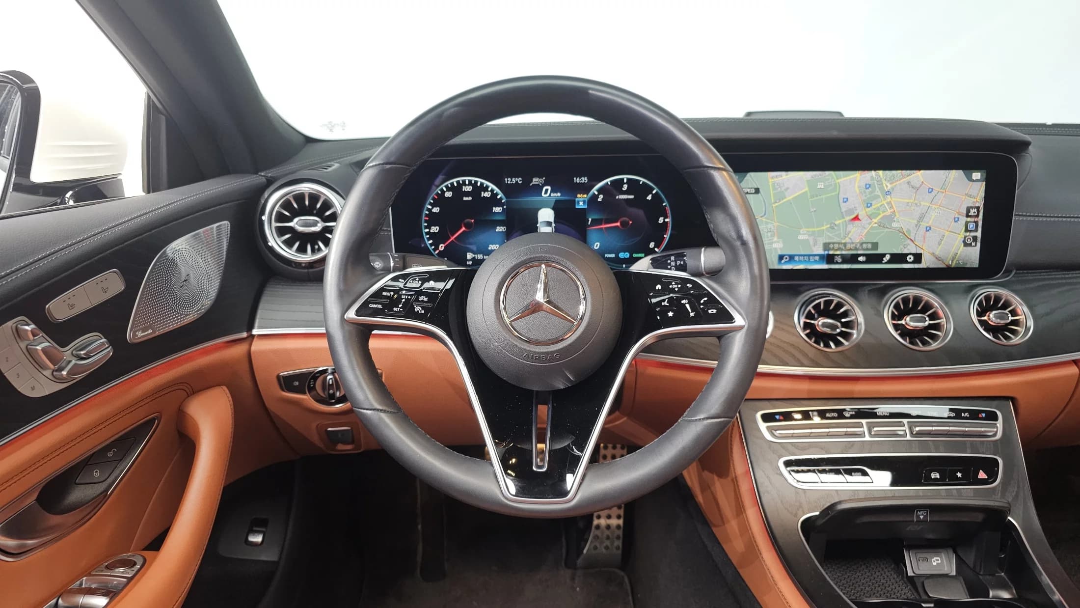Mercedes-Benz CLS-Class CLS300d AMG Line, 2023 г. 35815 км. — фото 13