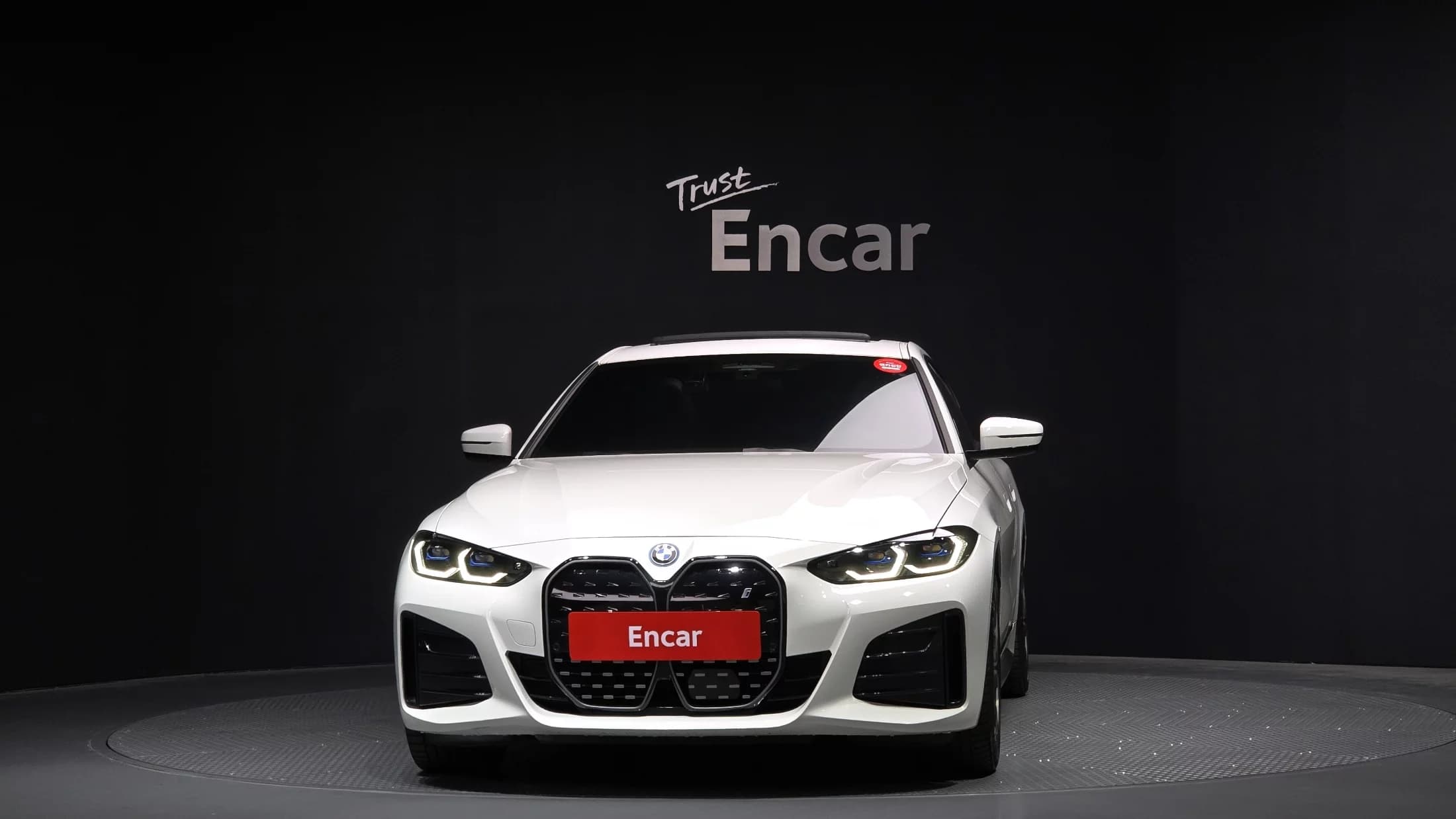 BMW i4 eDrive40 M Sports Pro, электромобиль, 2022 г. 36163 км. — фото 3