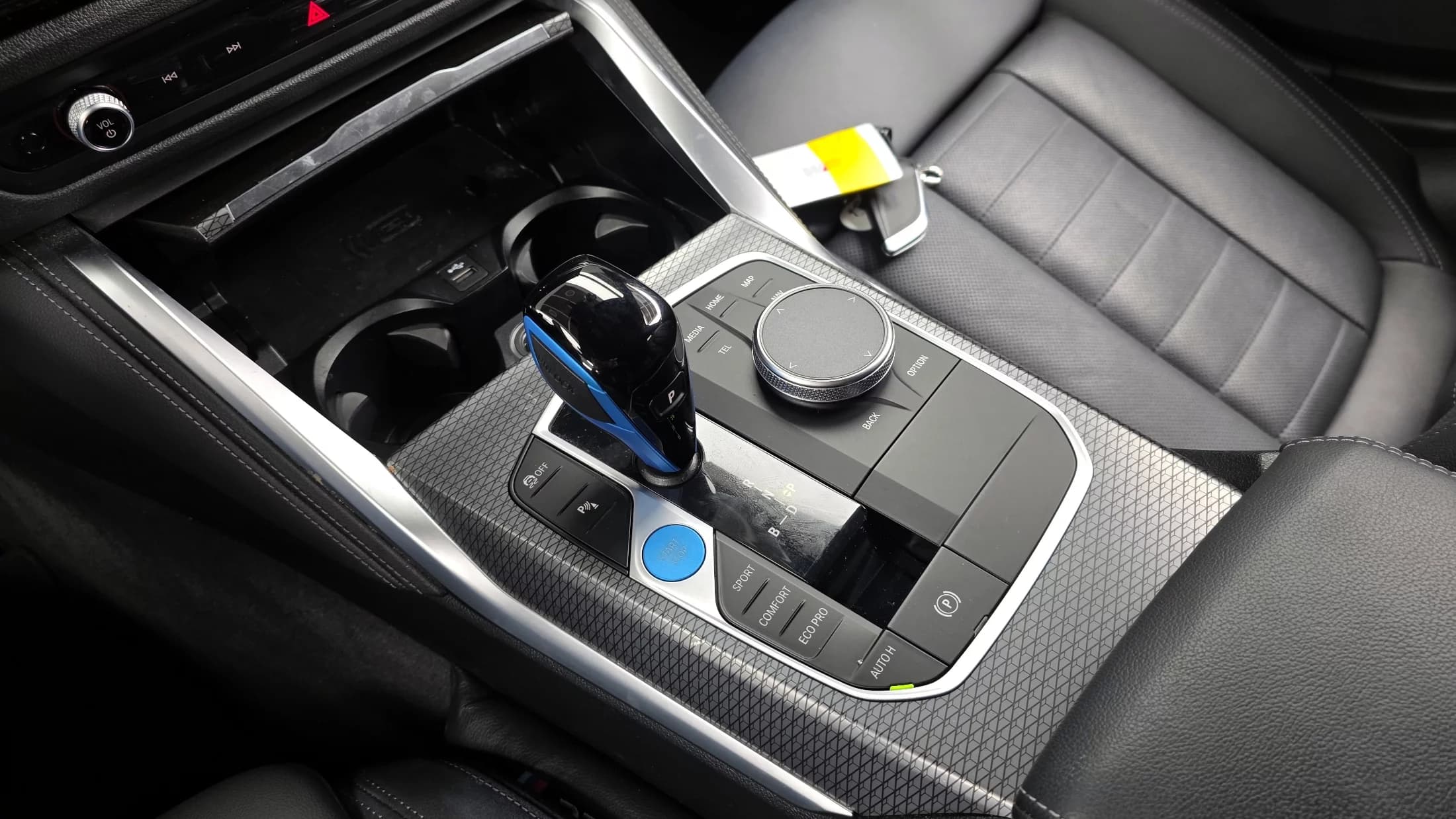 BMW i4 eDrive40 M Sports Pro, электромобиль, 2022 г. 36163 км. — фото 9