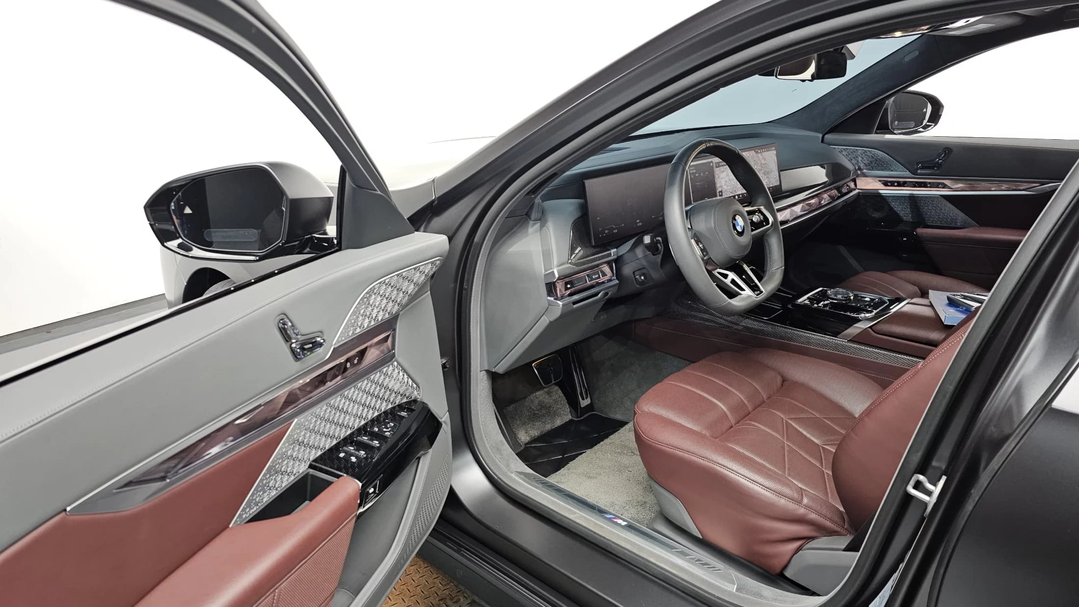 BMW 7-Series 740i sDrive M Sport, 2022 г. 45390 км. — фото 10