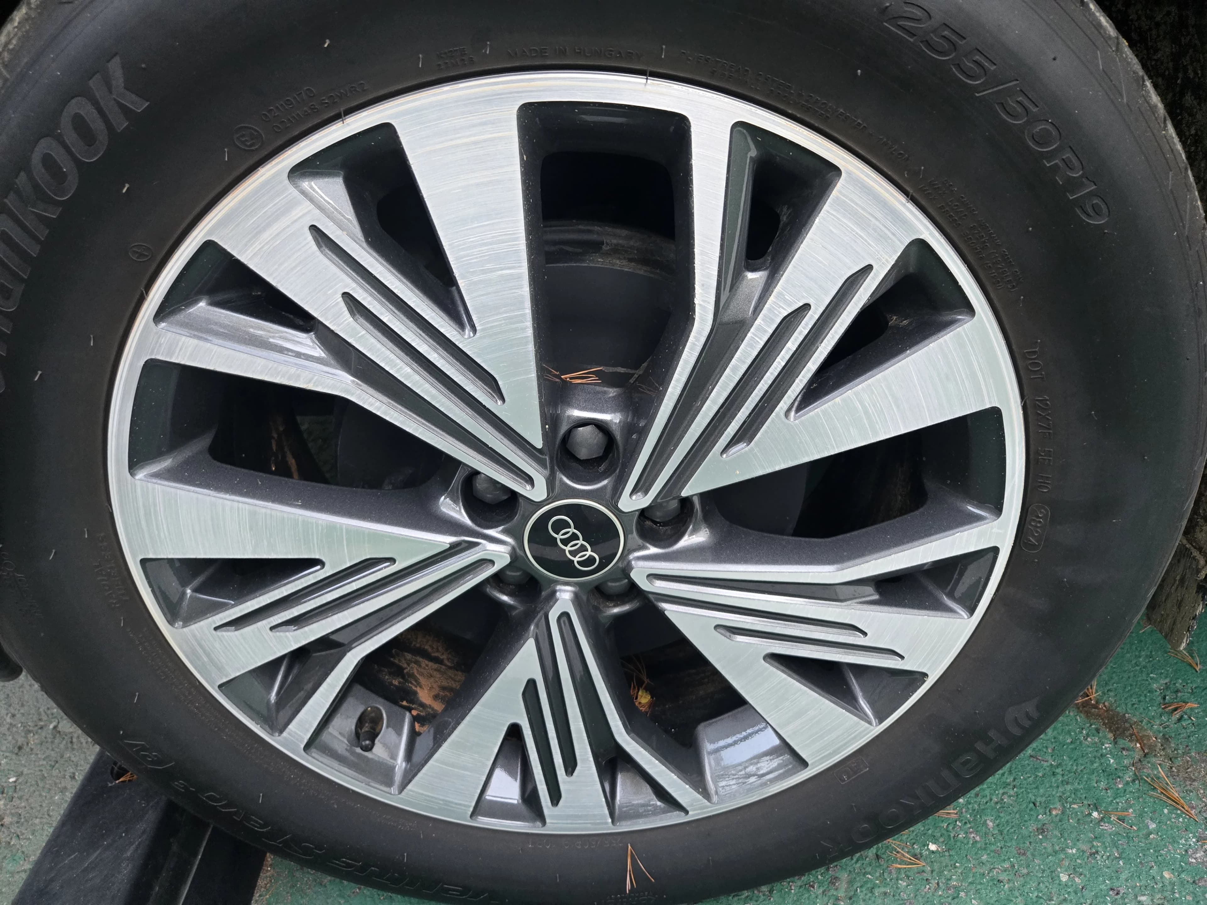 Audi Q4 e-tron 45 Sportback, электромобиль, 2025 г. 13041 км. — фото 4
