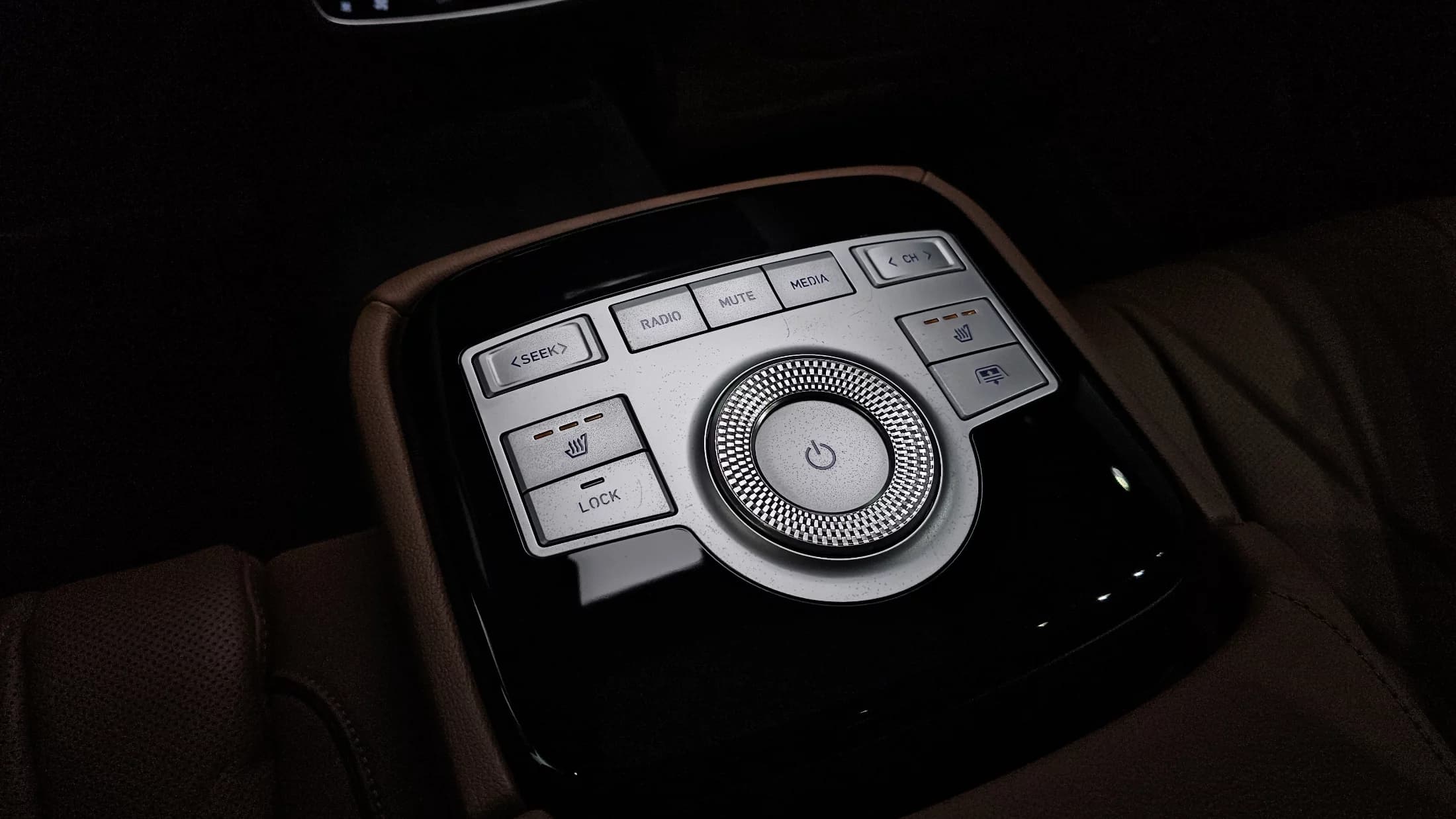 Genesis G80 Gasoline 2.5 Turbo AWD, 2022 г. 2142 км. — фото 18