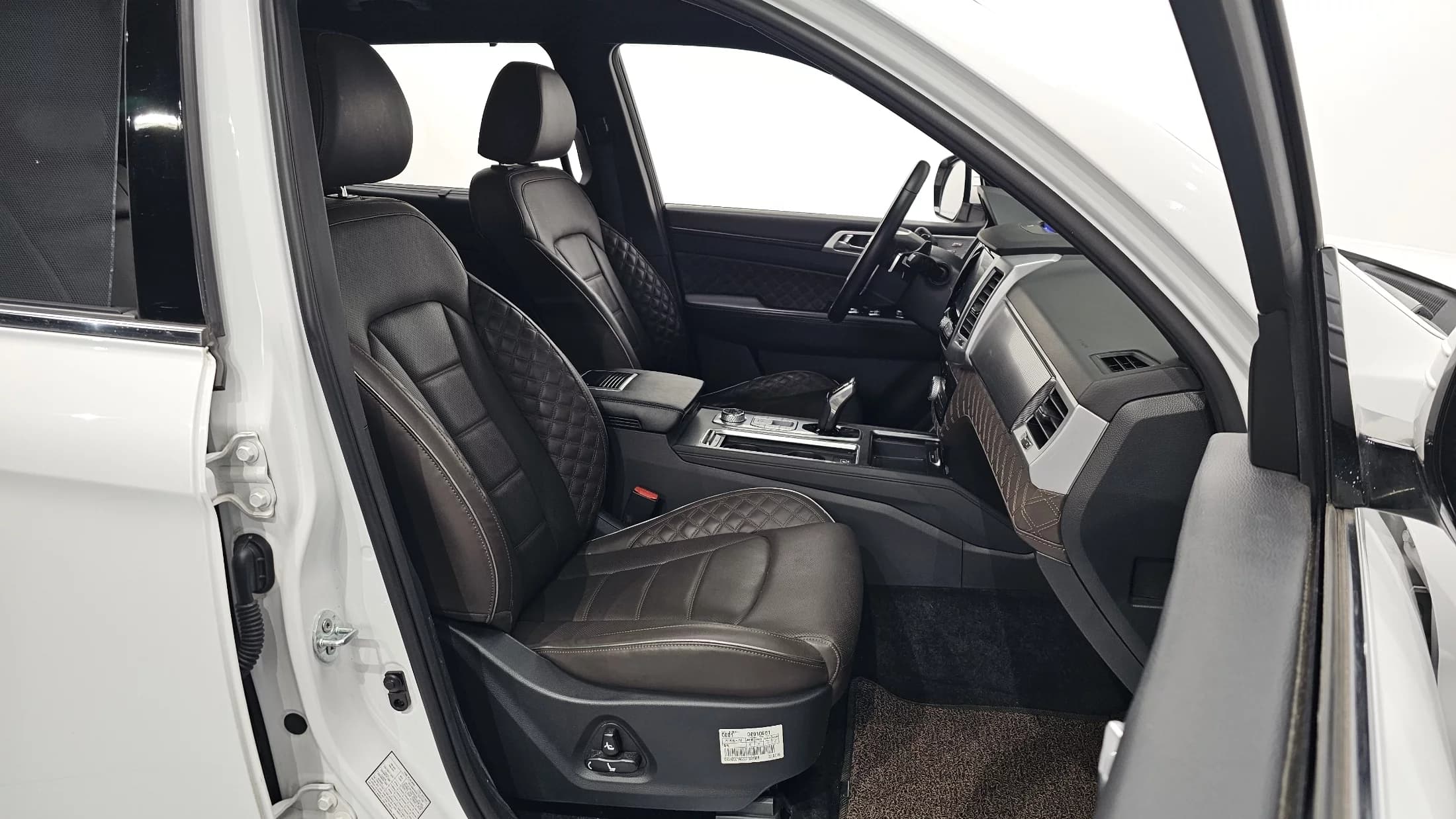 SsangYong Rexton Diesel 2.2 4WD Signature, 2022 г. 87799 км. — фото 12