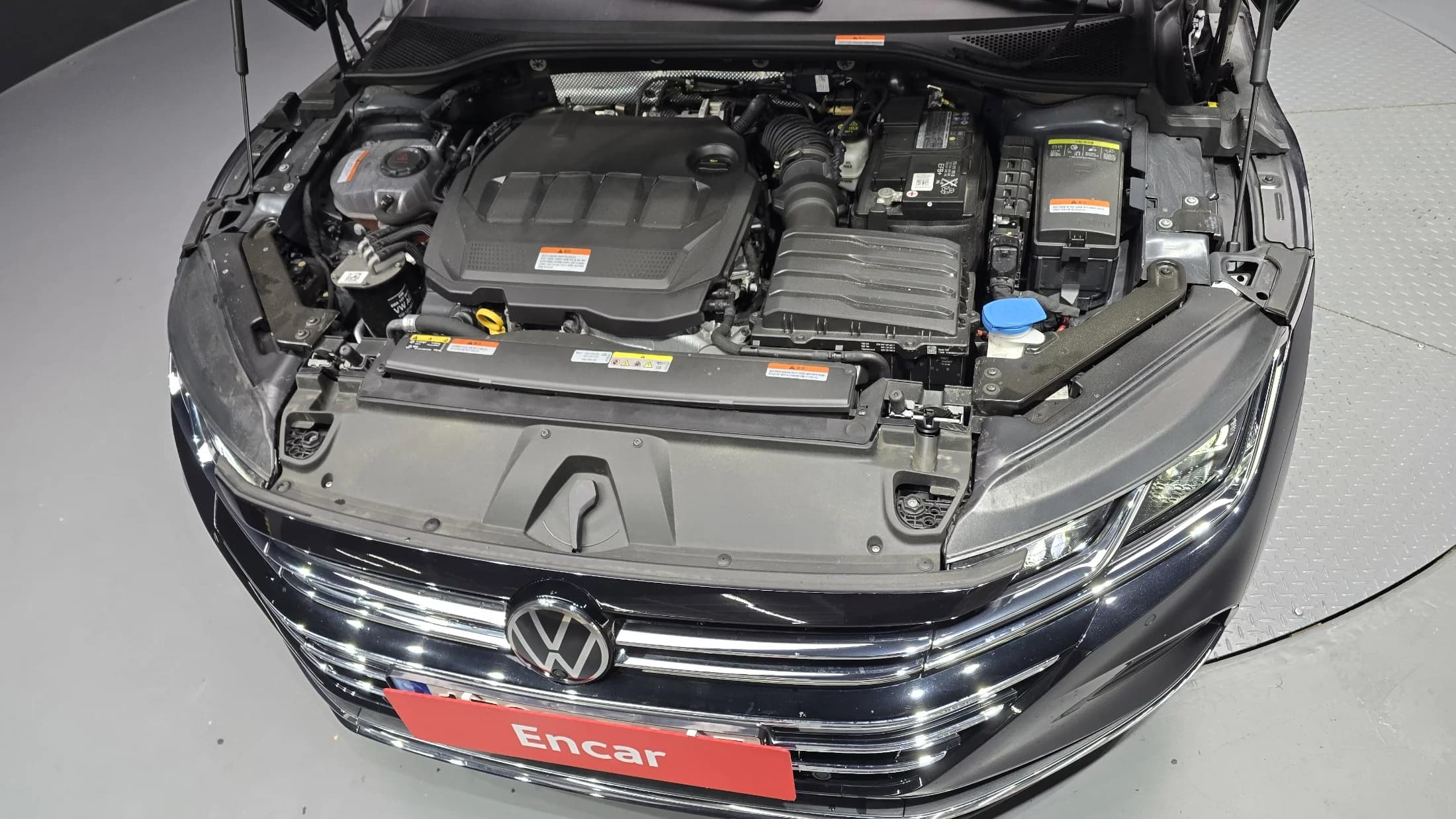 Volkswagen ARTEON 2.0 TDI Prestige, 2023 г. 16657 км. — фото 6