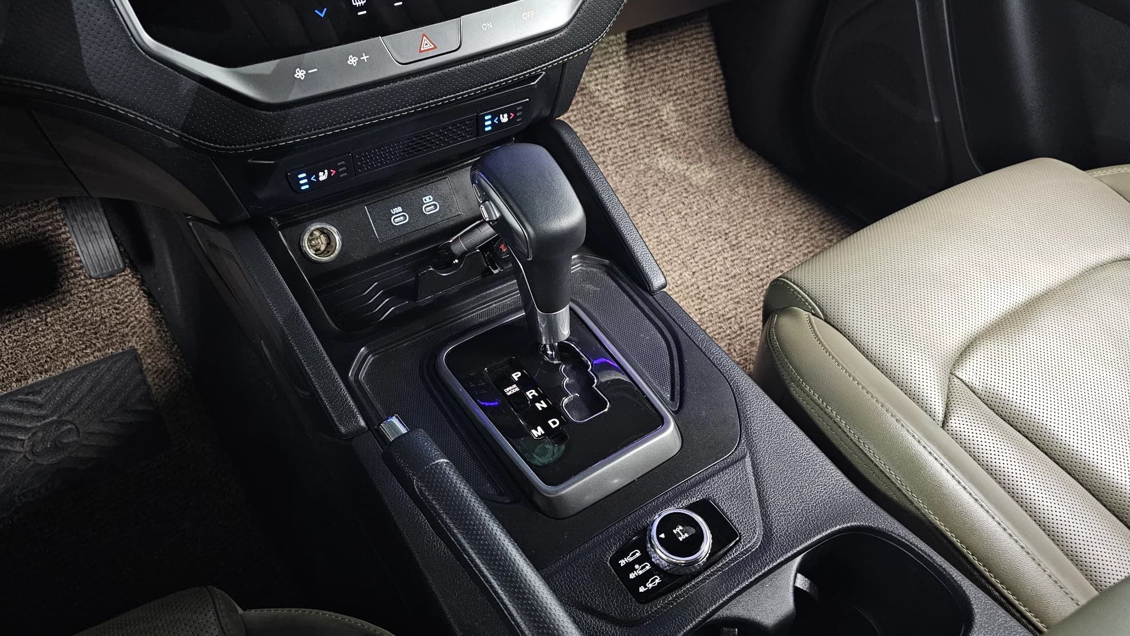 SsangYong Rexton Diesel 2.2 4WD Culman Prestige, 2023 г. 43223 км. — фото 9