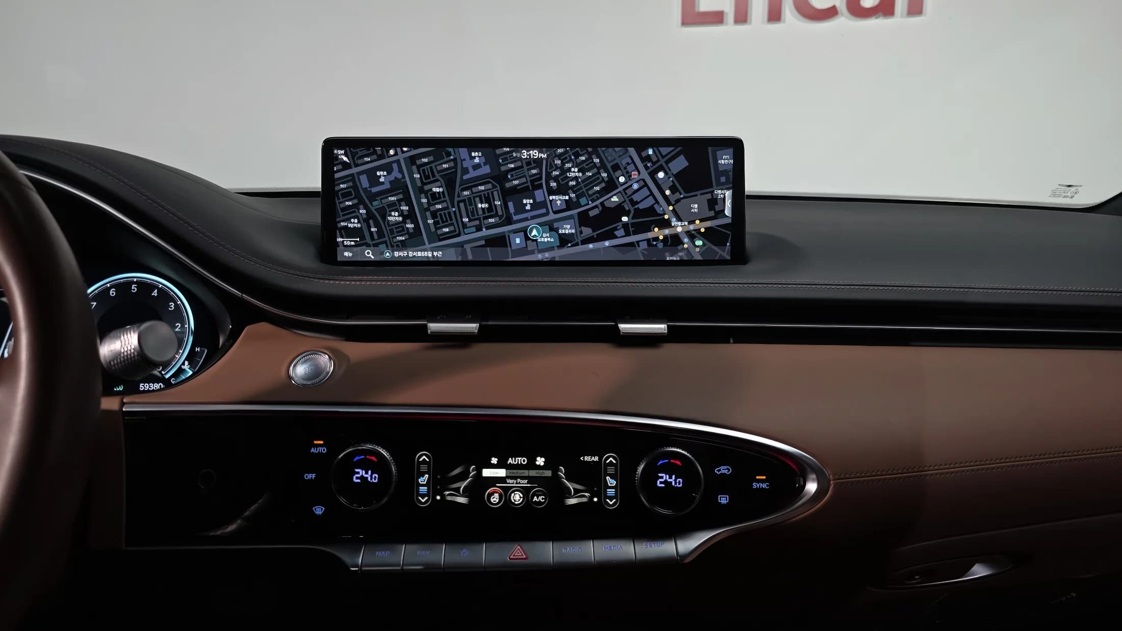 Genesis GV70 2.5T Gasoline AWD, 2021 г. 59485 км. — фото 13