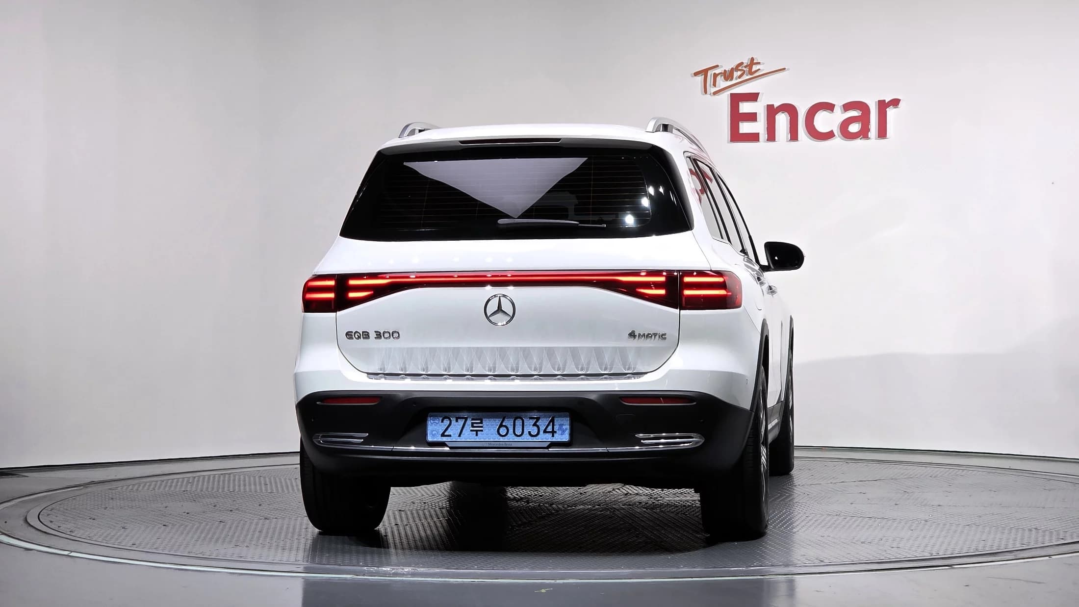 Mercedes-Benz EQB EQB300 4MATIC Progressive, электромобиль, 2025 г. 9031 км. — фото 12