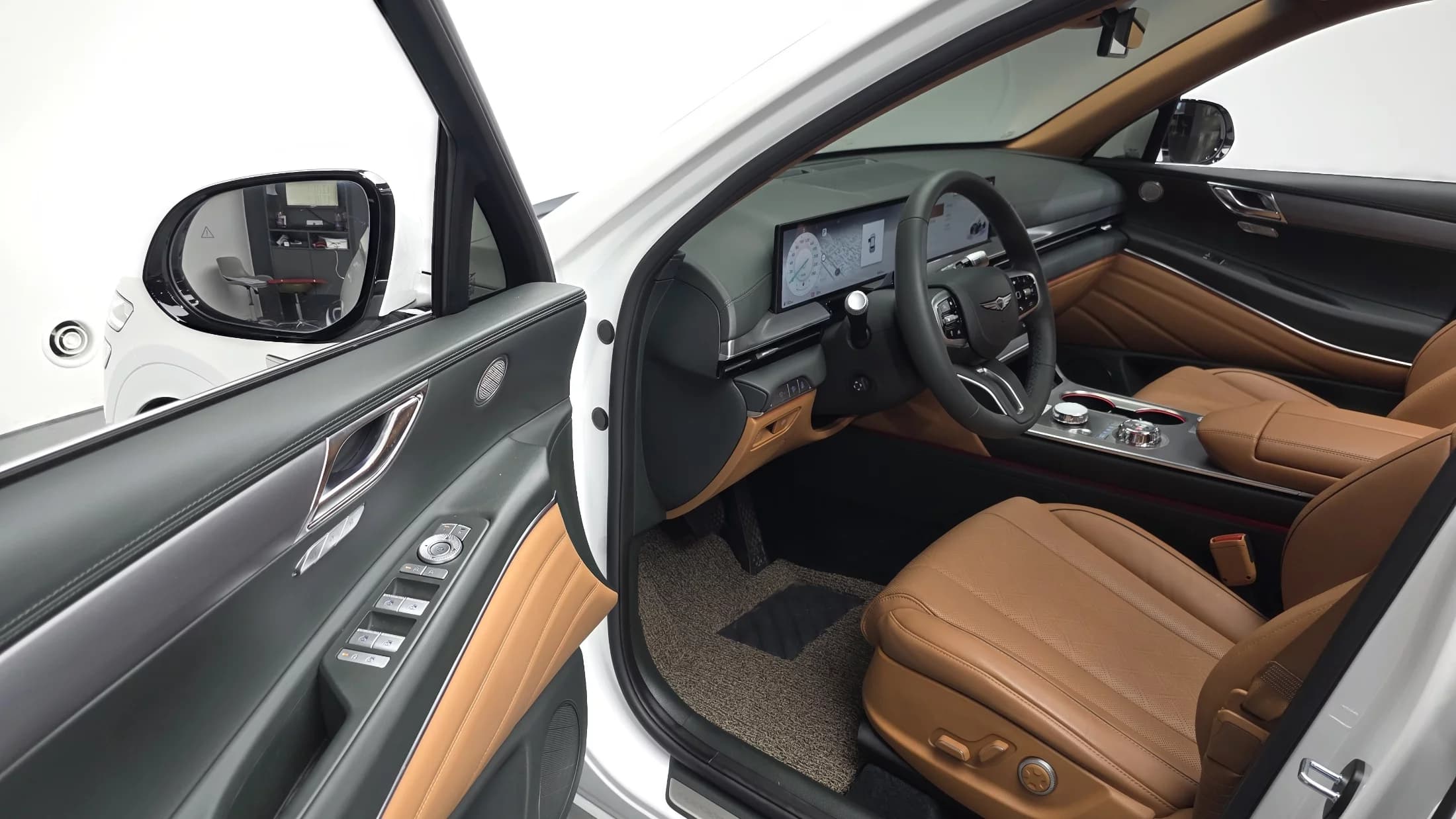 Genesis GV80 2.5T Gasoline AWD, 2024 г. 9508 км. — фото 10