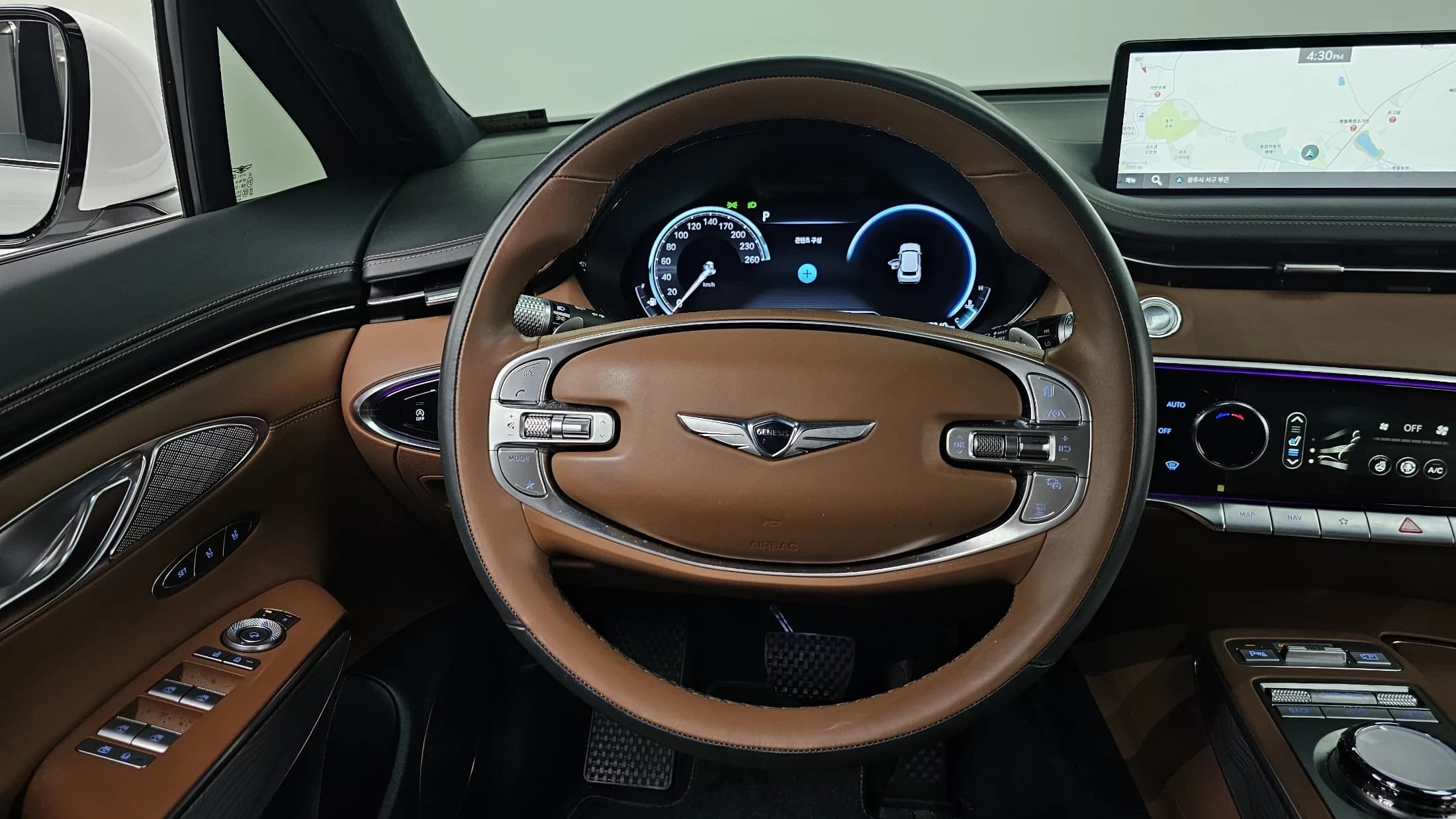 Genesis GV70 2.5T Gasoline AWD, 2023 г. 47904 км. — фото 13