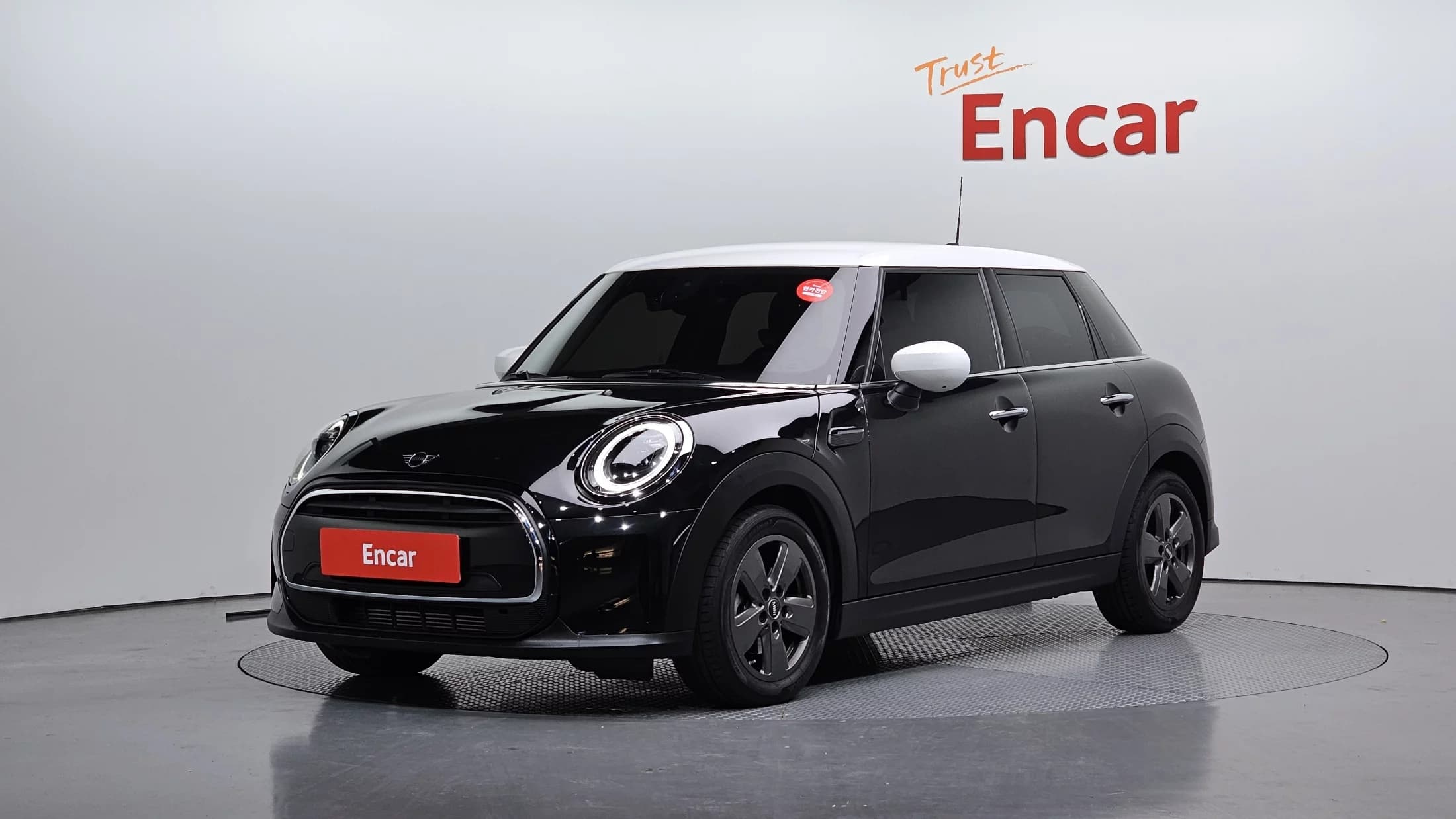 MINI Cooper 5Door Classic Third Generation, 2023 г. 11993 км.