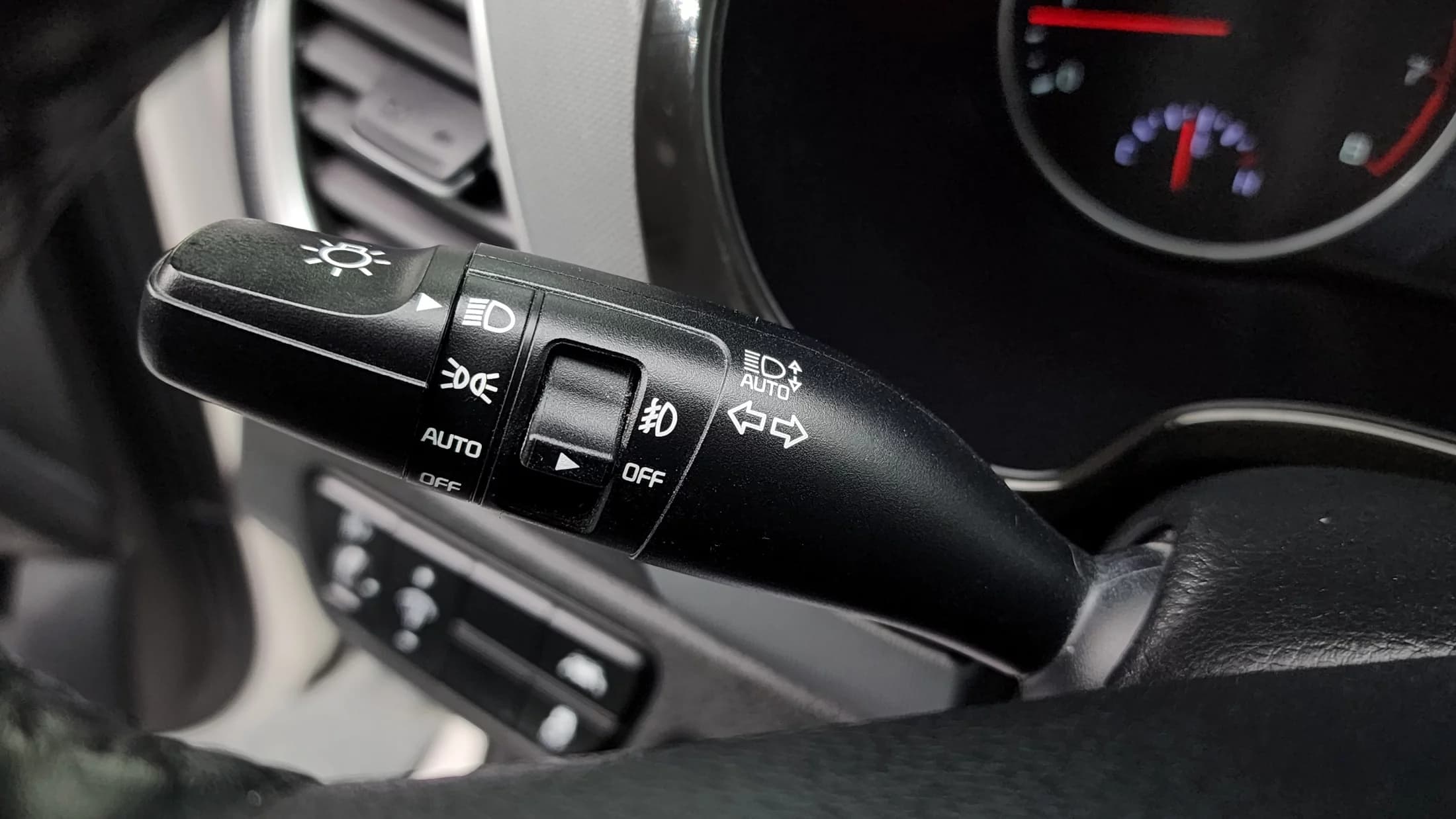 Kia Seltos Gasoline 1.6 Turbo 2WD Trendy, 2022 г. 87424 км. — фото 15