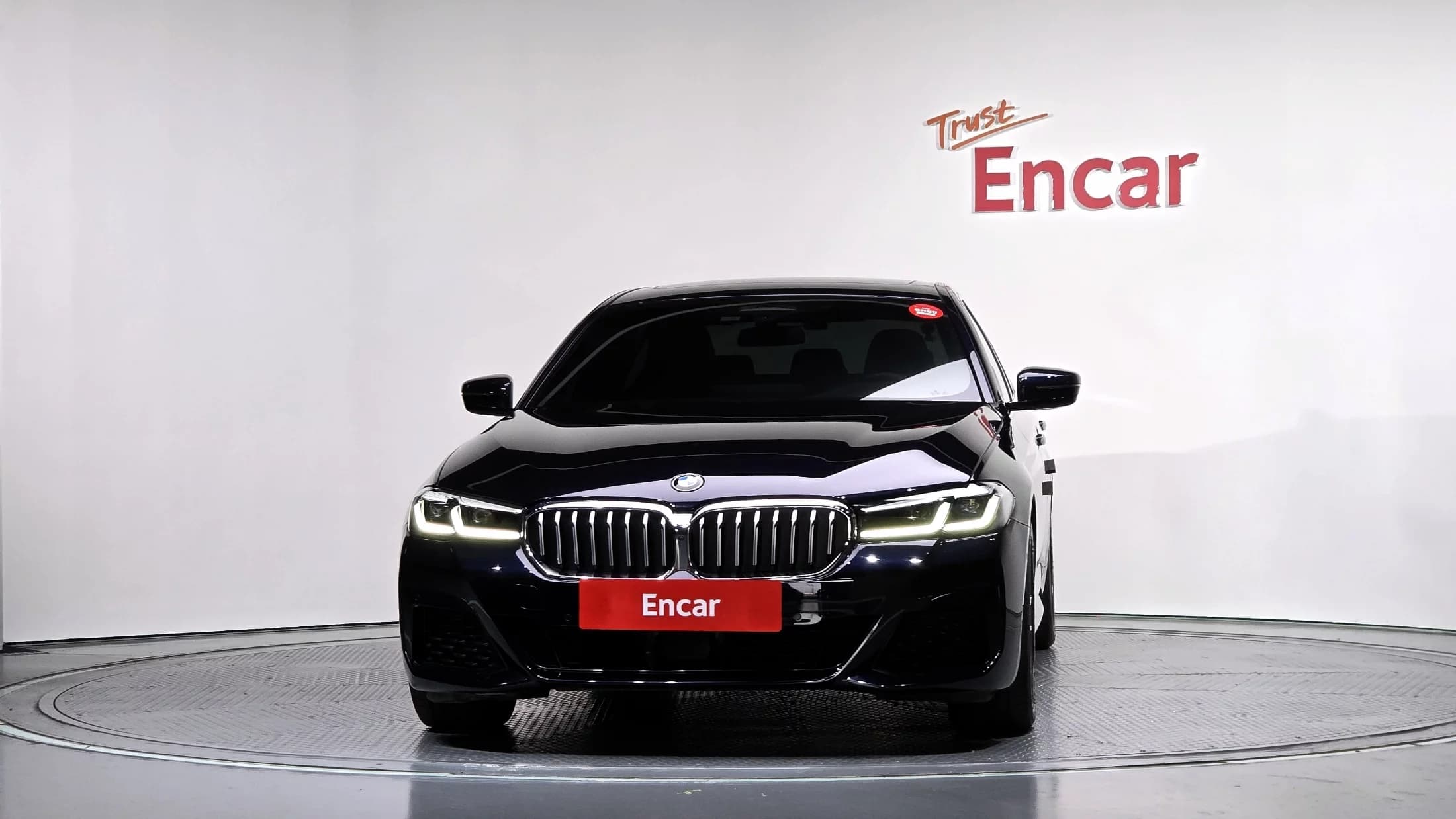BMW 5-Series 523d M Sport, 2021 г. 48360 км. — фото 3