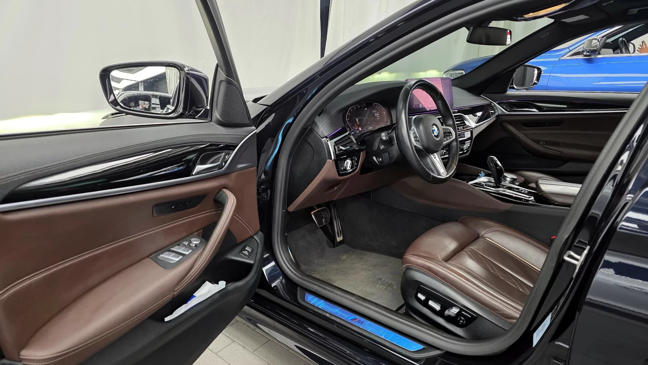 BMW 5-Series 523d M Sport, 2021 г. 48360 км. — фото 10