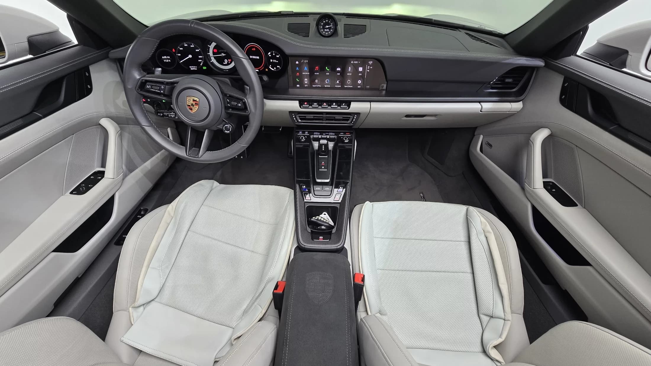 Porsche 911 Targa 4 GTS 991, 2023 г. 9868 км. — фото 6