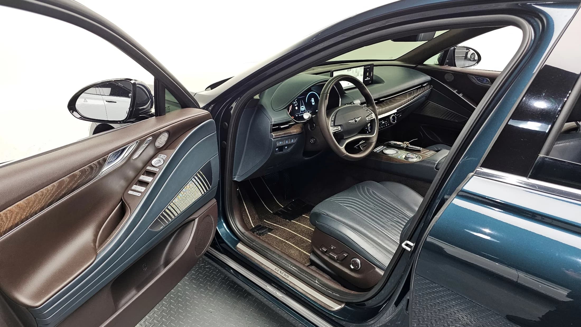 Genesis G80 Gasoline 2.5 Turbo AWD, 2022 г. 58147 км. — фото 11