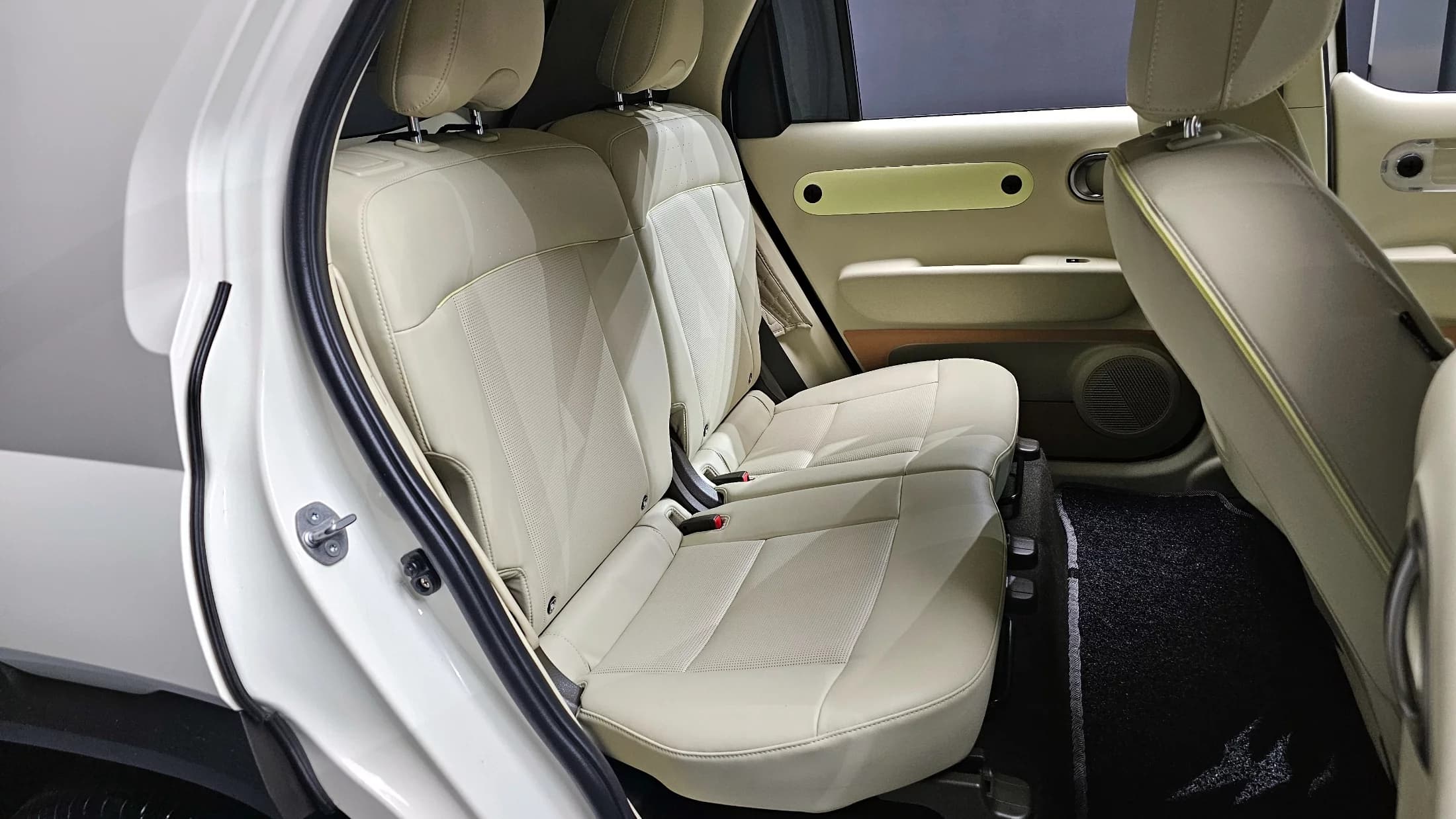 Hyundai Casper Electric Inspiration, электромобиль, 2024 г. 23955 км. — фото 12