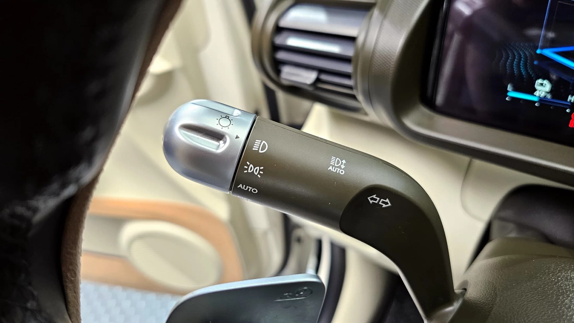 Hyundai Casper Electric Inspiration, электромобиль, 2024 г. 23955 км. — фото 18