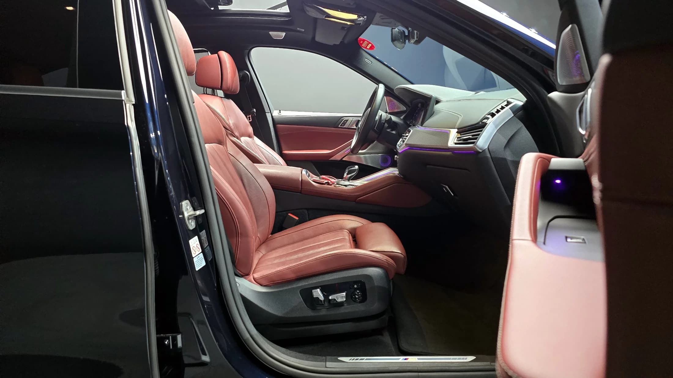 BMW X6 xDrive40i M Sport, 2021 г. 82594 км. — фото 10