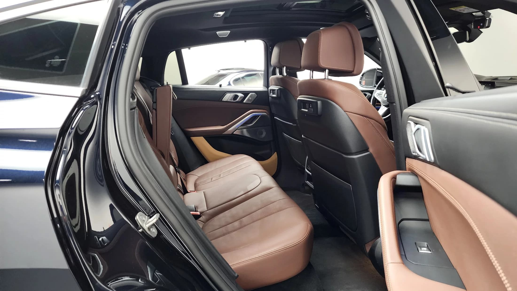 BMW X6 xDrive40i M Sport, 2021 г. 76064 км. — фото 12