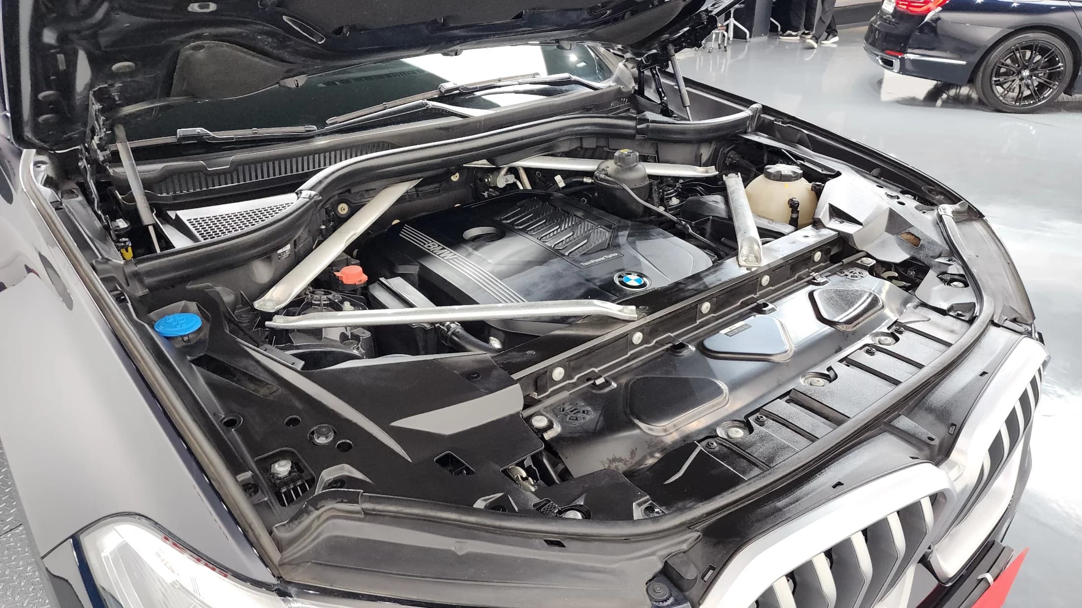 BMW X6 xDrive40i M Sport, 2021 г. 76064 км. — фото 6