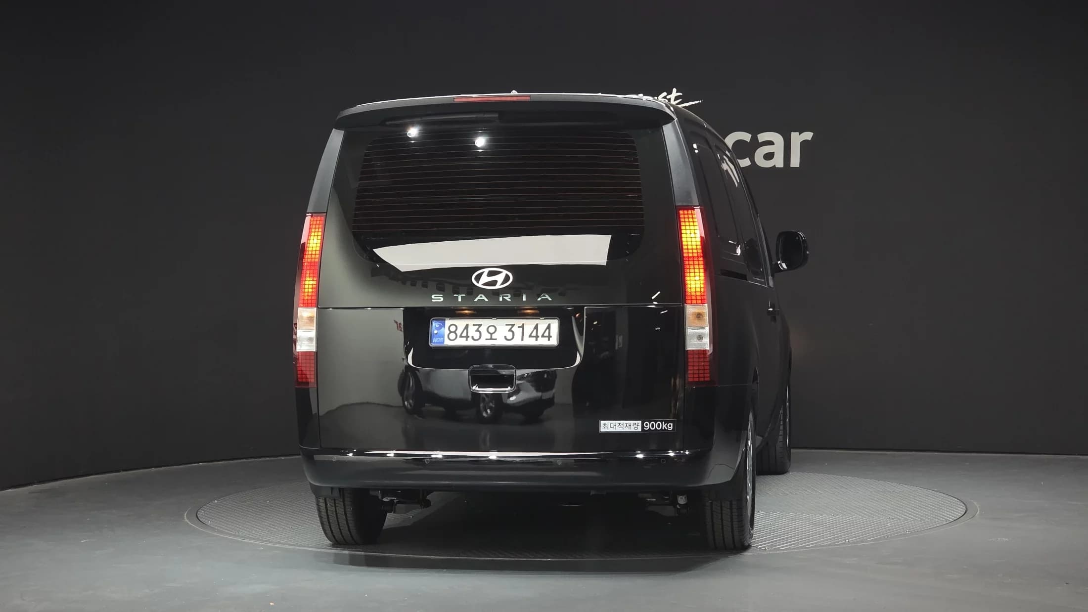 Hyundai Staria Cargo 3-Seater Modern, 2024 г. 87589 км. — фото 4