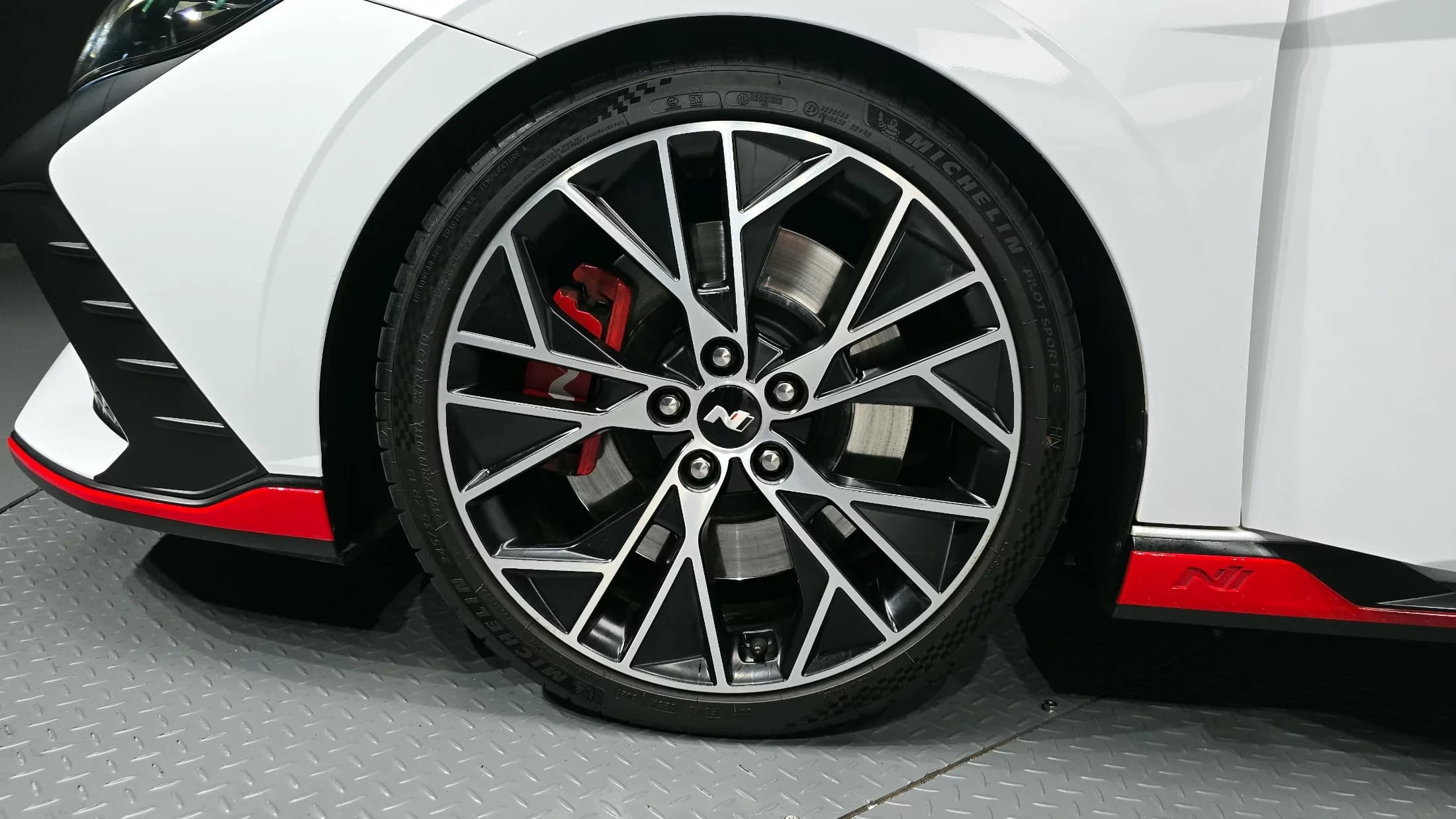 Hyundai AVANTE (Хендай Элантра) 2.0 N, 2021 г. 36638 км. — фото 13