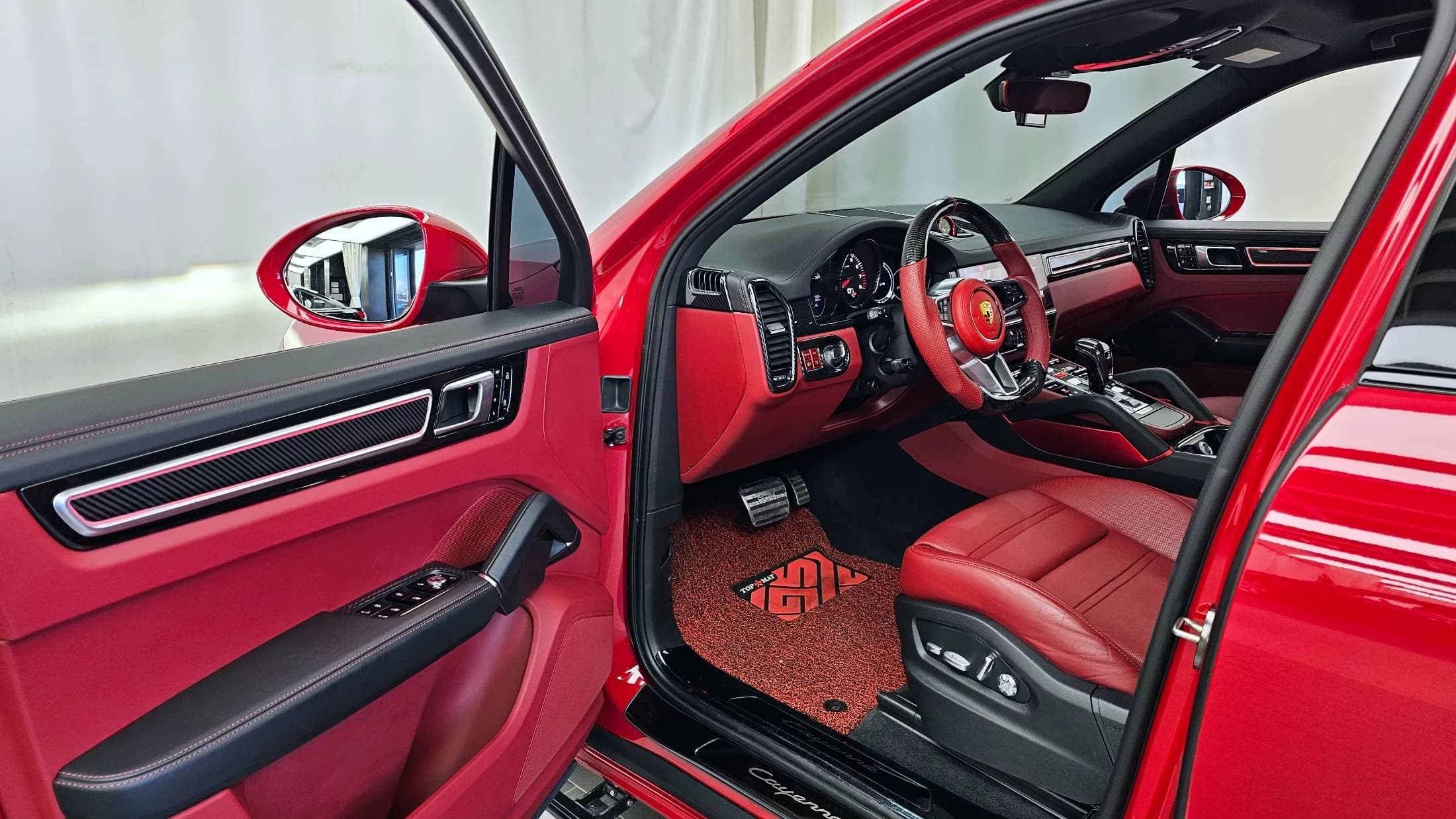 Porsche CAYENNE 3.0, 2021 г. 17060 км. — фото 10