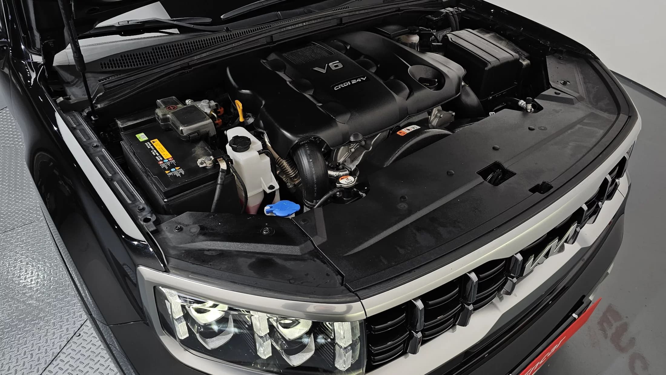Kia Mohave Diesel 3.0 4WD 6-Seater Masters, 2022 г. 34849 км. — фото 6
