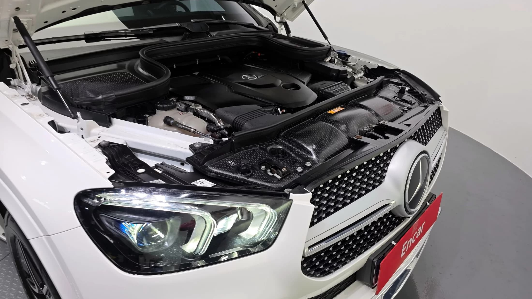 Mercedes-Benz GLE-Class GLE400d 4MATIC Coupe, 2021 г. 39479 км. — фото 6
