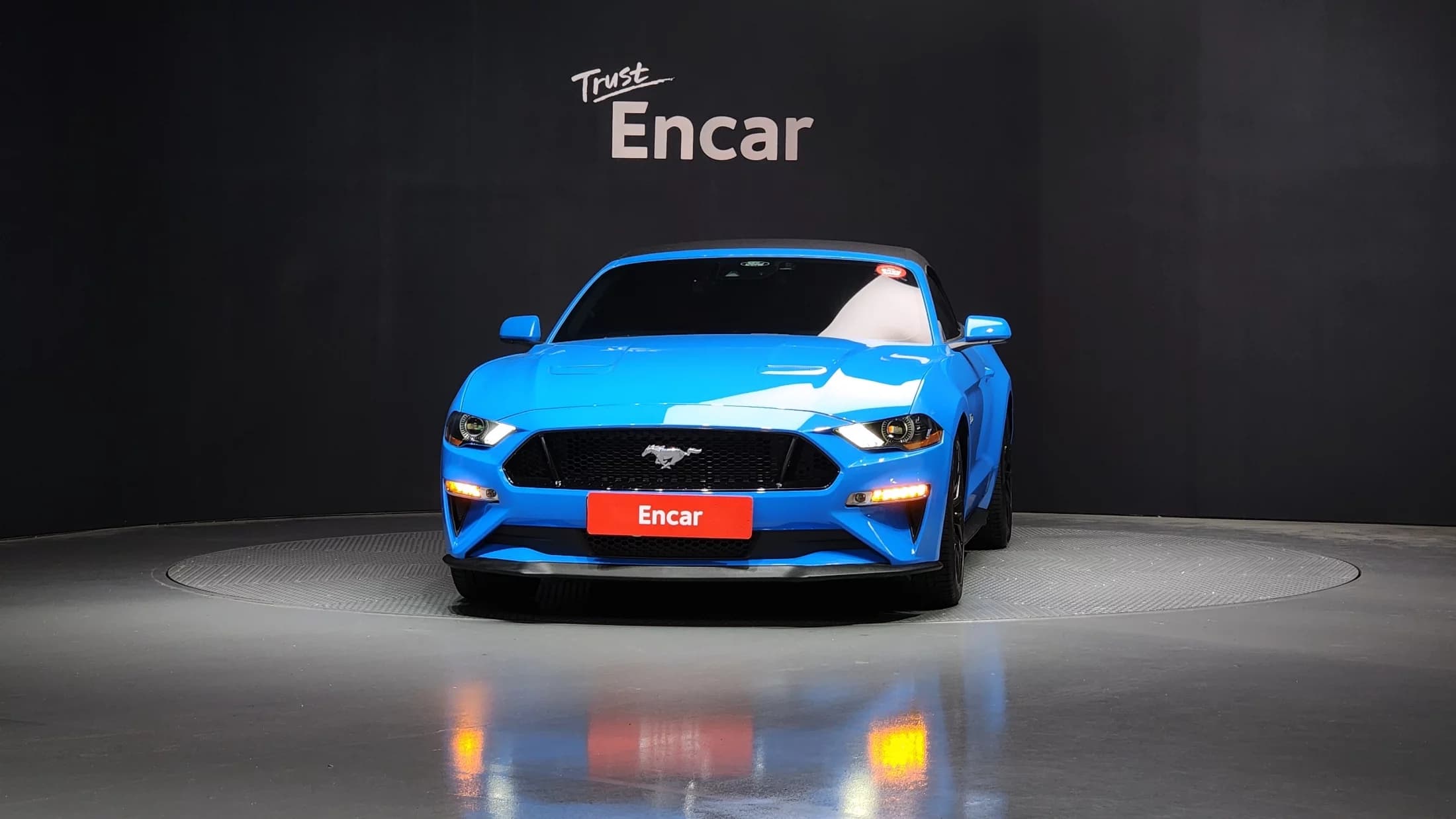 Ford MUSTANG GT Convertible, 2022 г. 10617 км. — фото 3