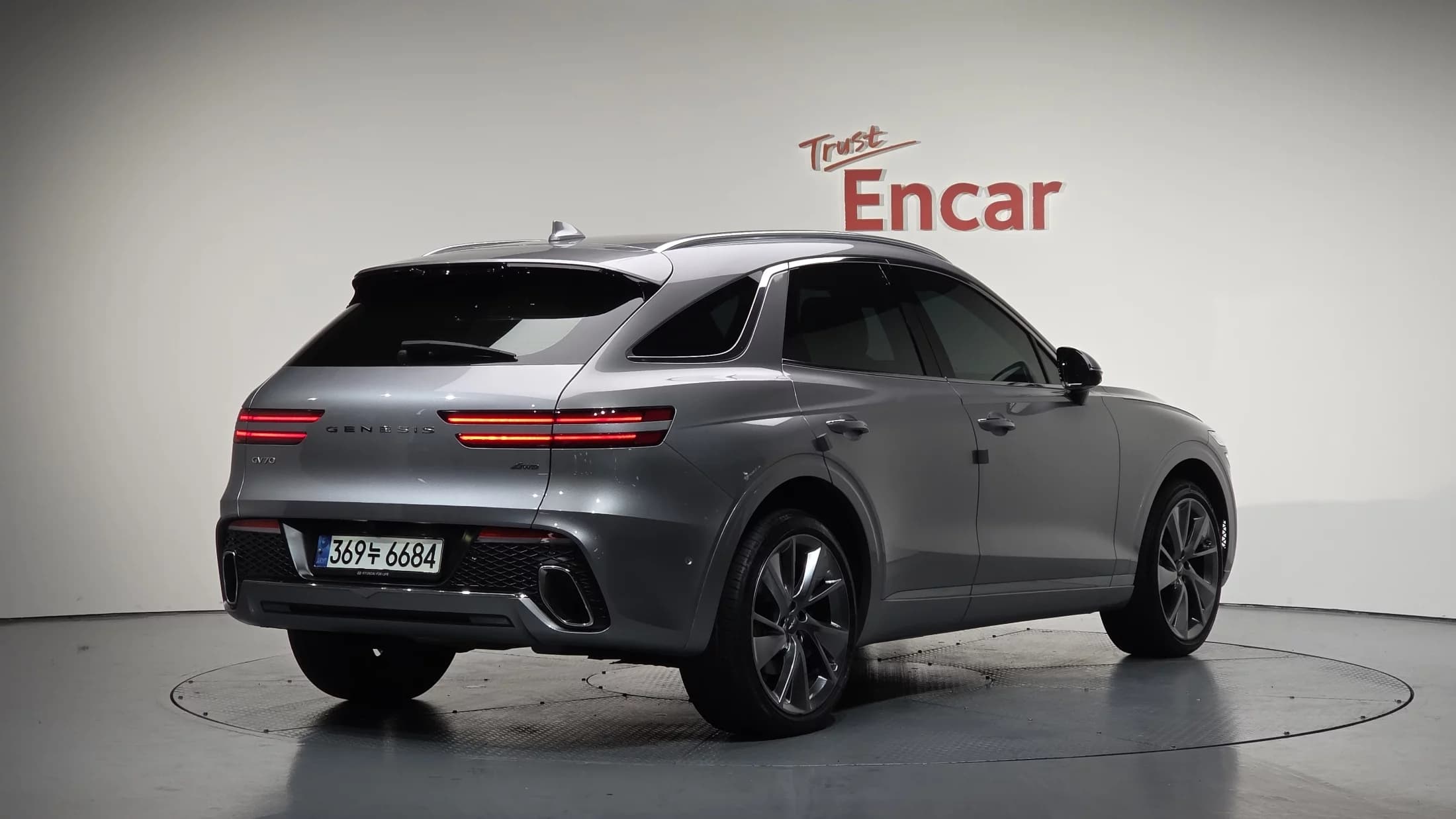 Genesis GV70 2.5T Gasoline AWD, 2021 г. 33694 км. — фото 2