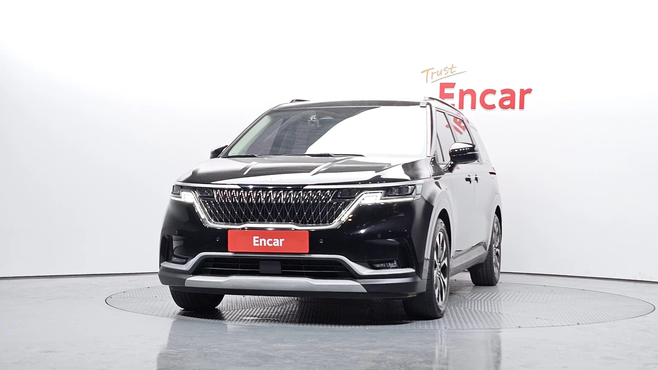 Kia Carnival 9-Seater Prestige, 2021 г. 59017 км. — фото 3