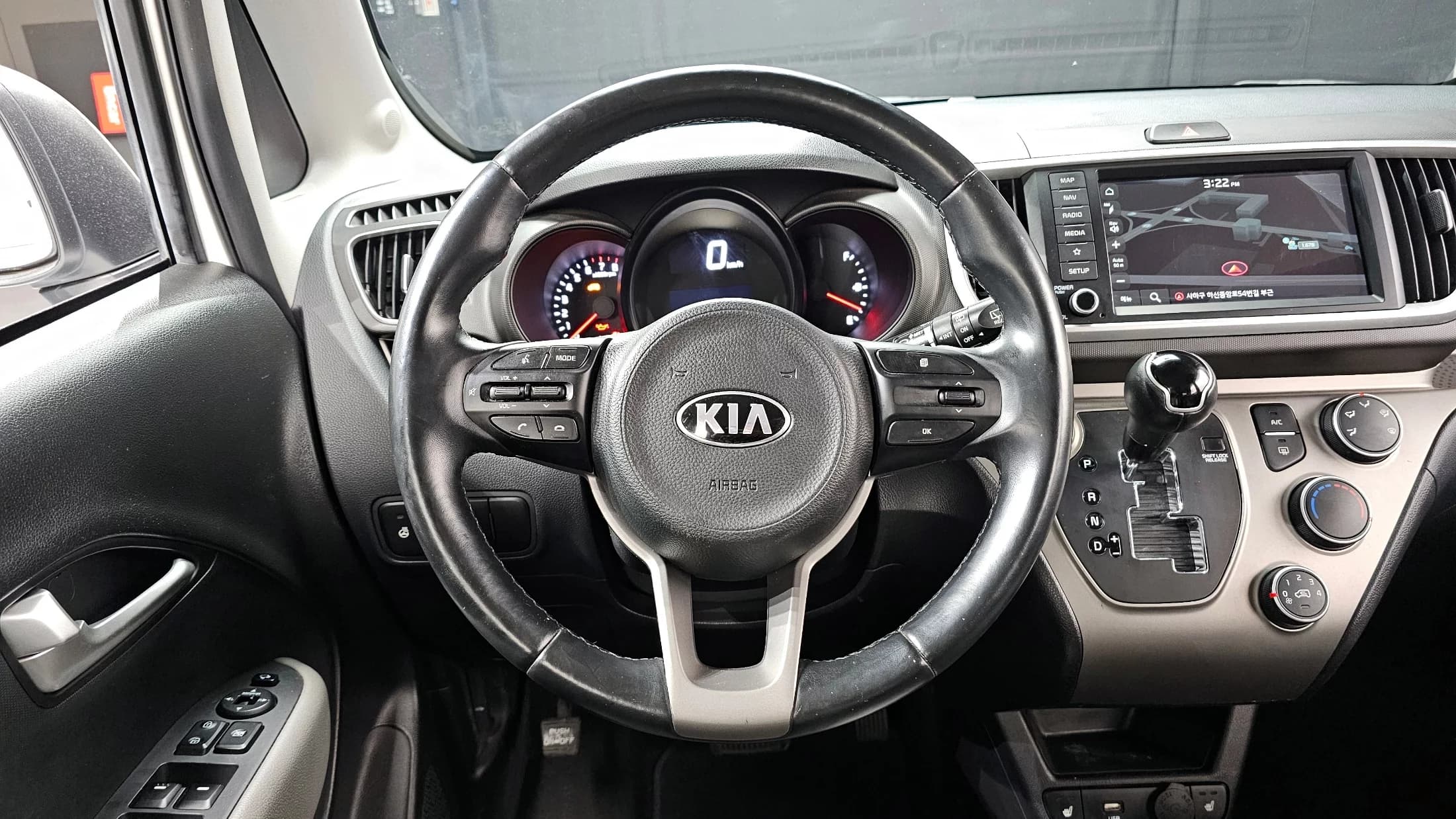 Kia RAY Prestige, 2021 г. 65896 км. — фото 13